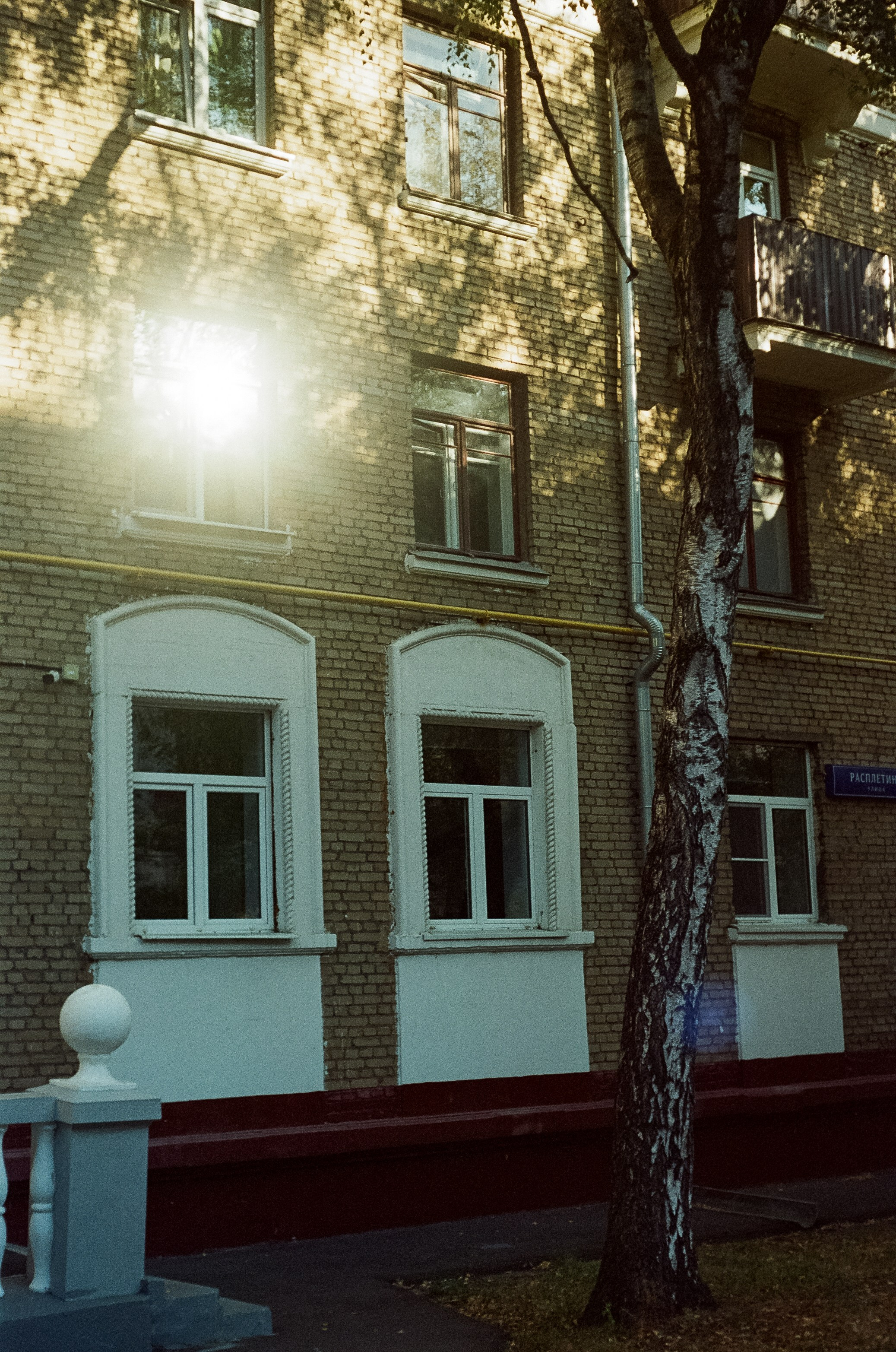 Voigtlander Vitessa / Color-Skopar 50 mm f/3.5 / Kodak Gold 100 (просрочка)