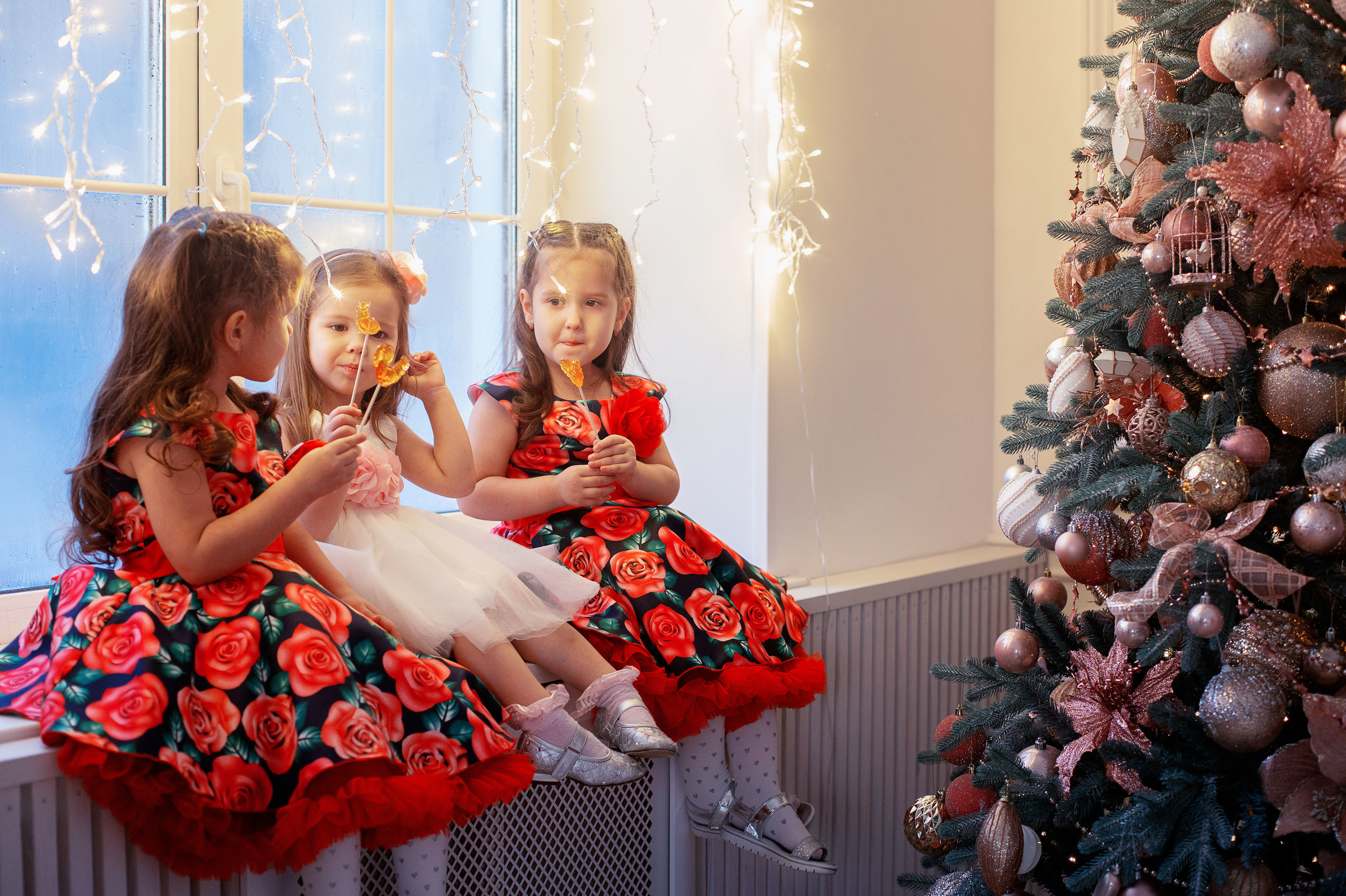 Новогодние фотосессии в Омске. Фотосессия семьи на Новый год. Новогодн. Семейный и детский фотограф в Омске Светлана Каритун