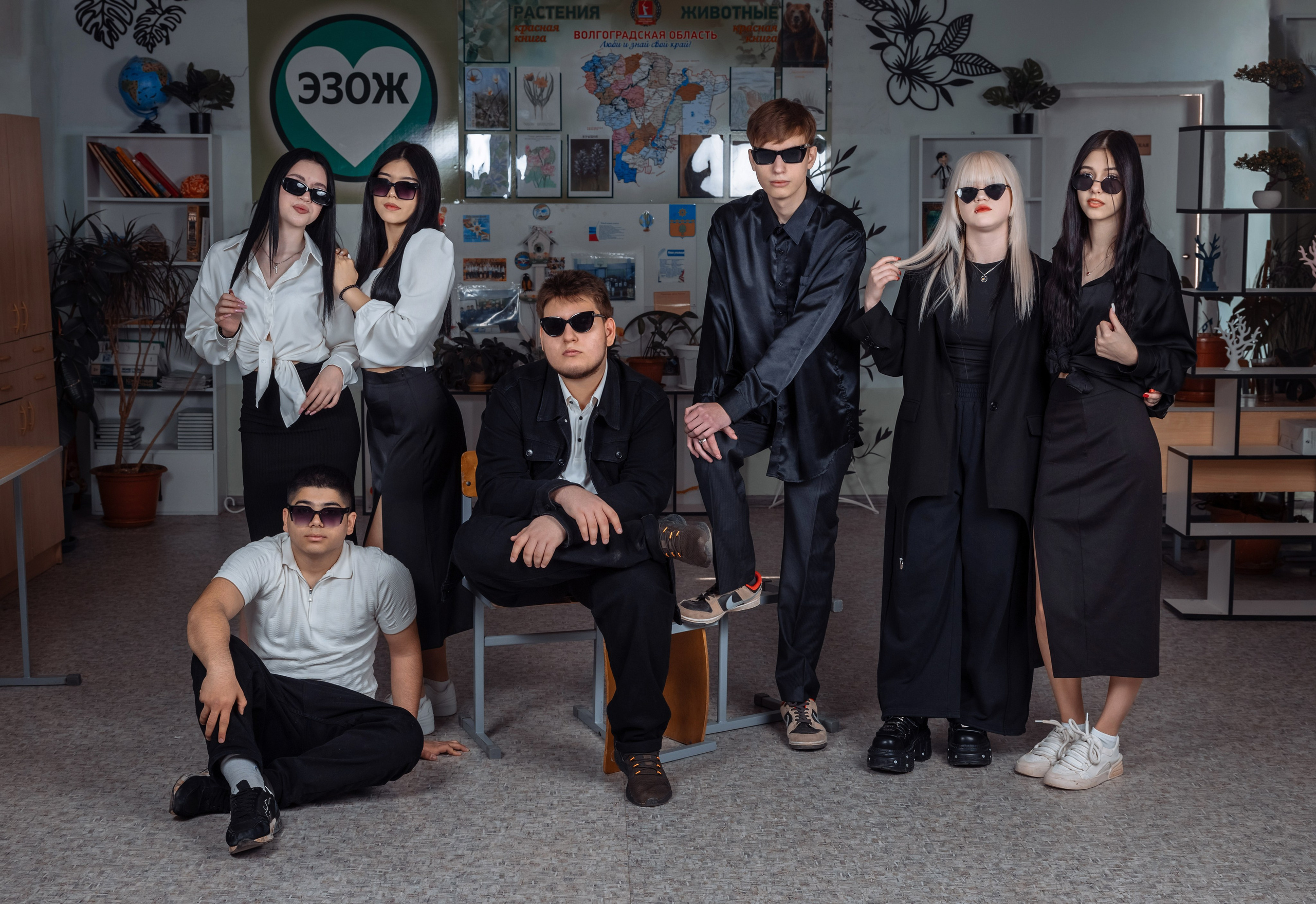 Старшая школа. Выпускные школьные фотоальбомы для школ и детских садов в Волгограде и Волжском