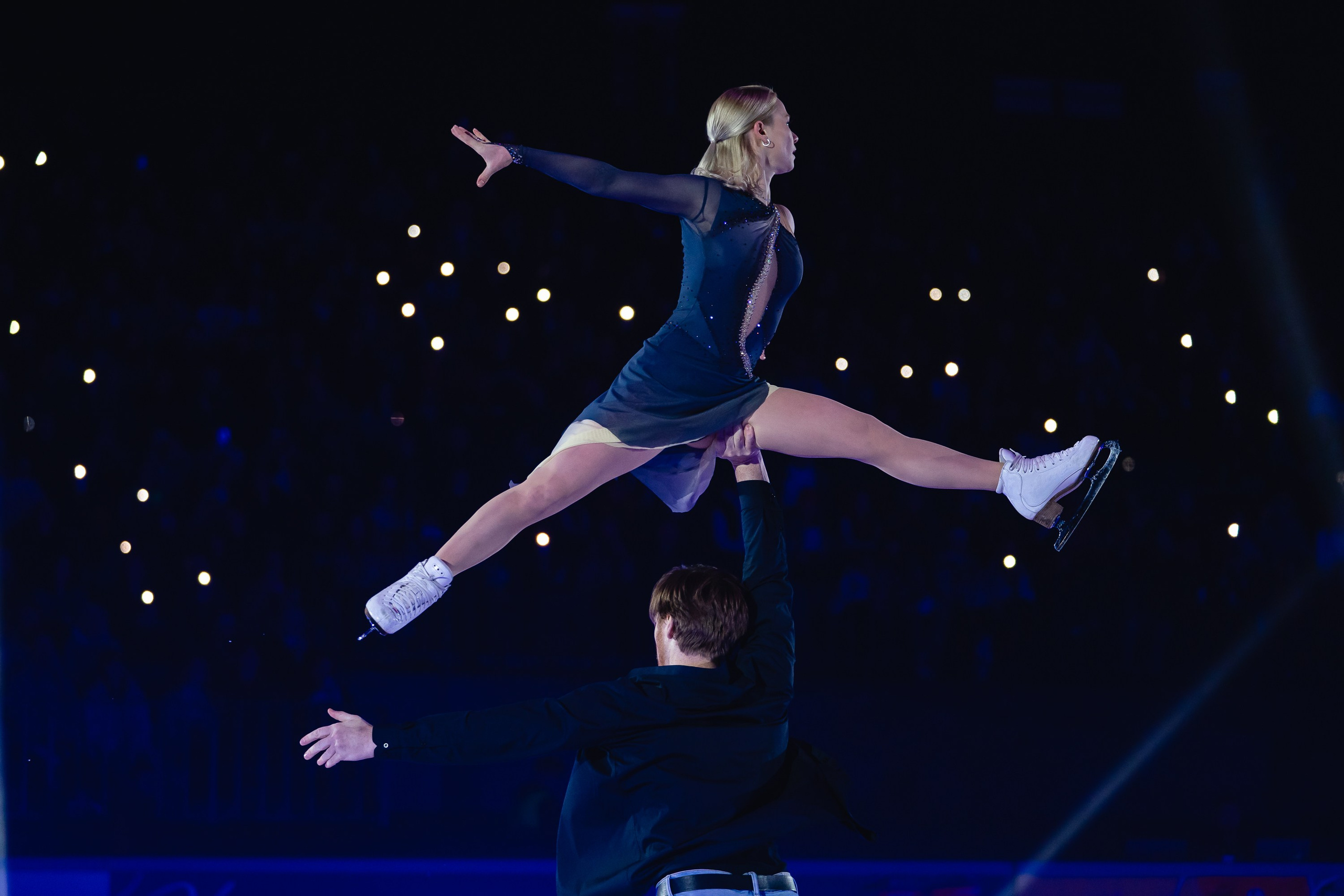 Шоу «Чемпионы на льду» в Новосибирске. Воробьева Ксения — Спортивный и танцевальный фотограф Новосибирск