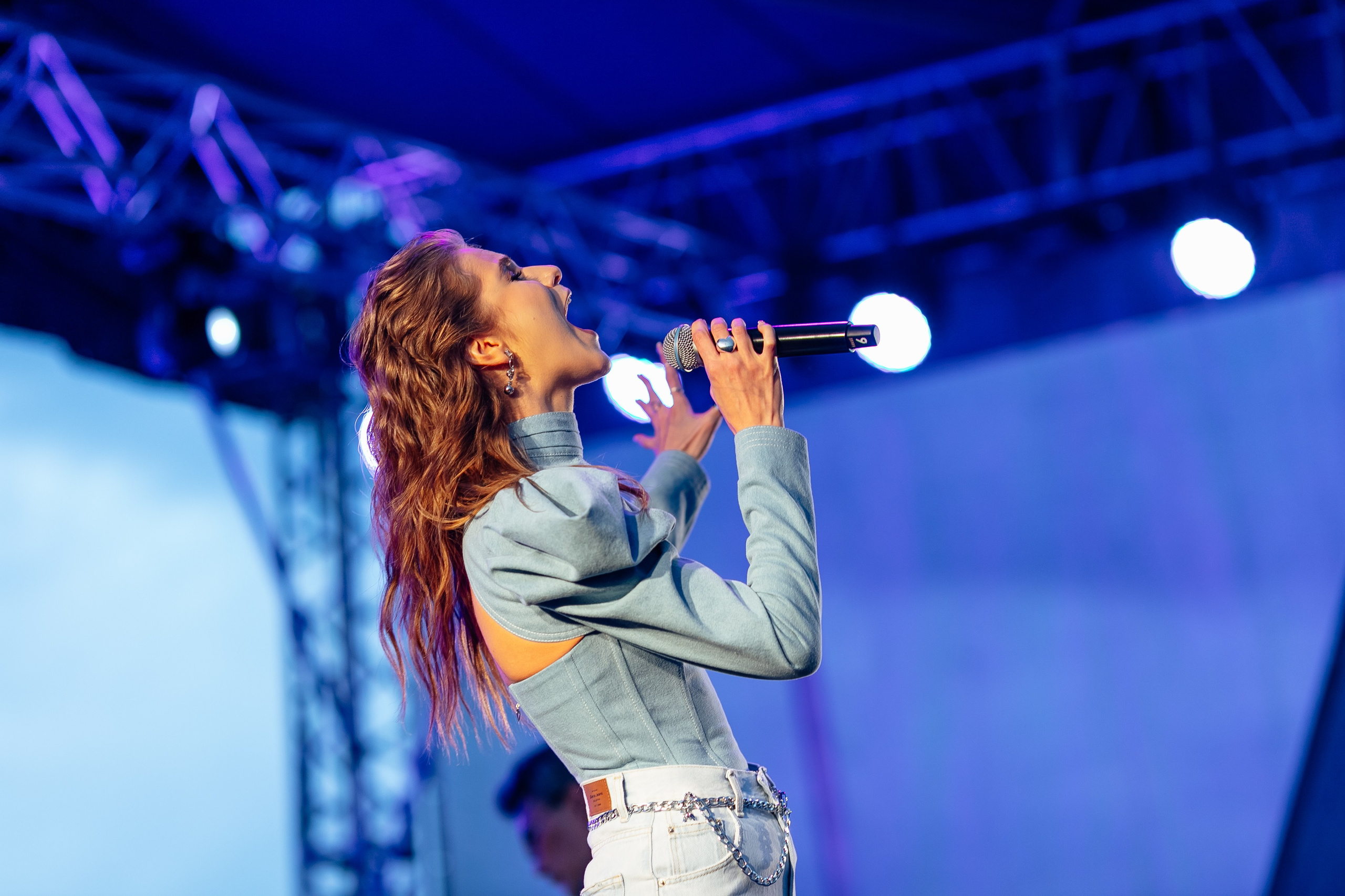 Рок-хиты с Симфоническим оркестром. Вокалистка Мария Сиротенко