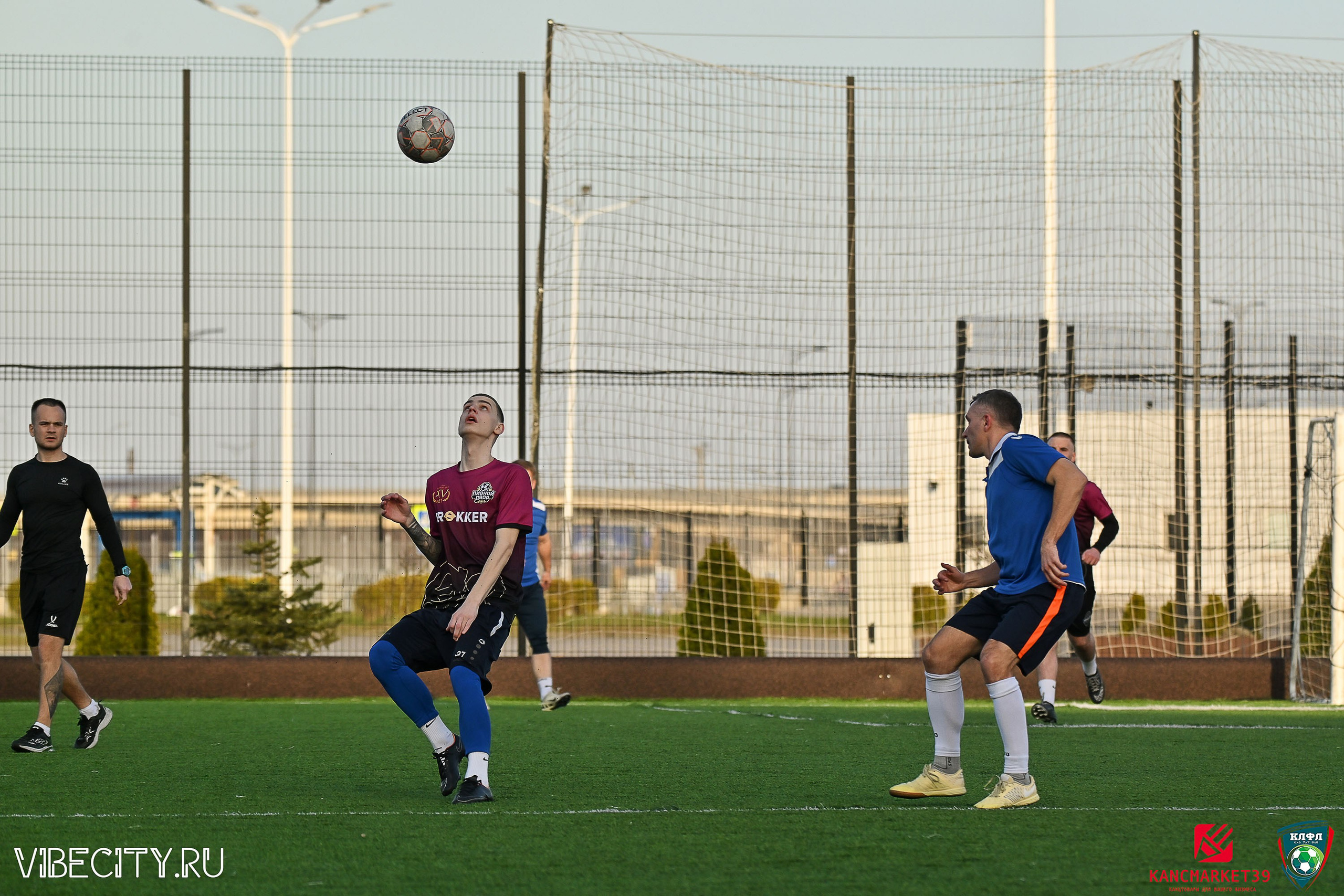 XX ЧЕМПИОНАТ КАЛИНИНГРАДСКОЙ ЛФЛ КАНЦМАРКЕТ39 сезона 2024–2025 гг. VIBECITY.RU Вайб Сити Ру Фоторепортажи Фотоотчеты Калининград