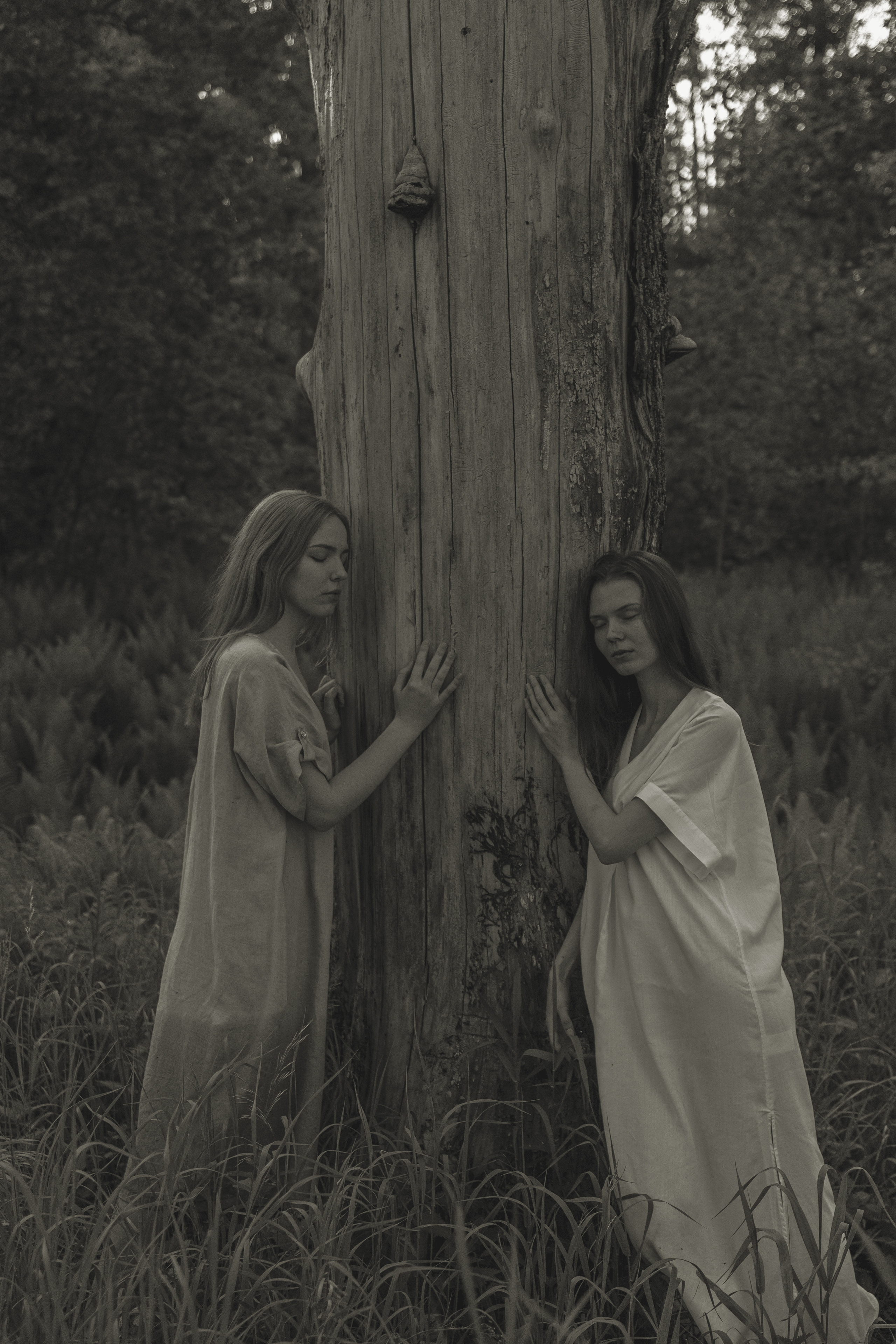 Mutually. Art photographer Romanda Che