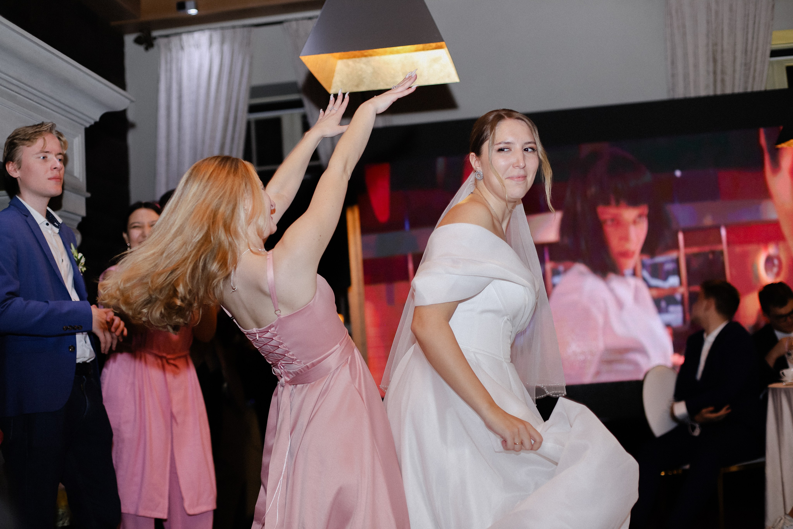 Илья и Анастасия. Фотограф в Алматы и Москве Даша Пушкина