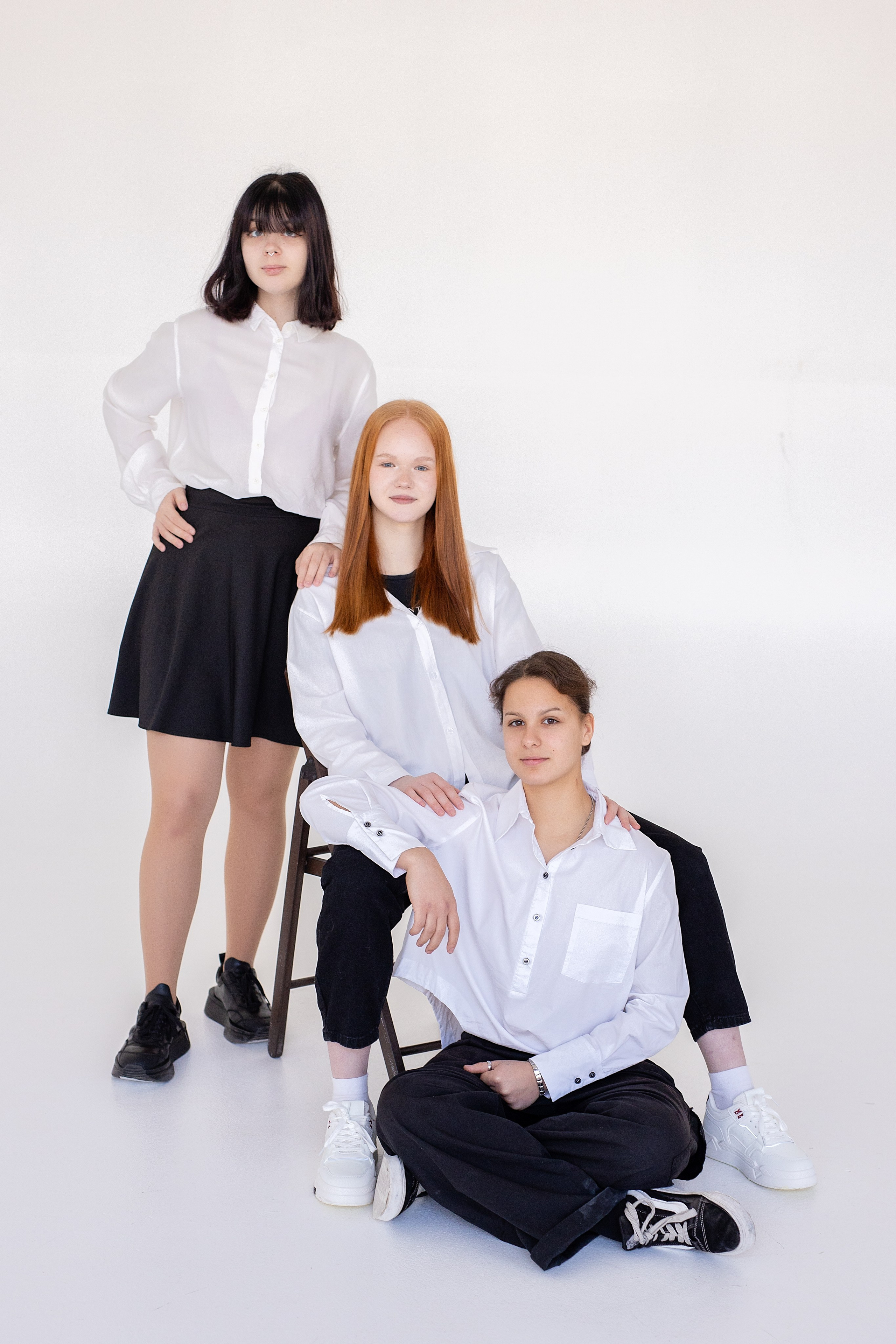 67 школа, 9б класс. Стильный выпускной альбом Владивосток фотограф Вероника Мигачева