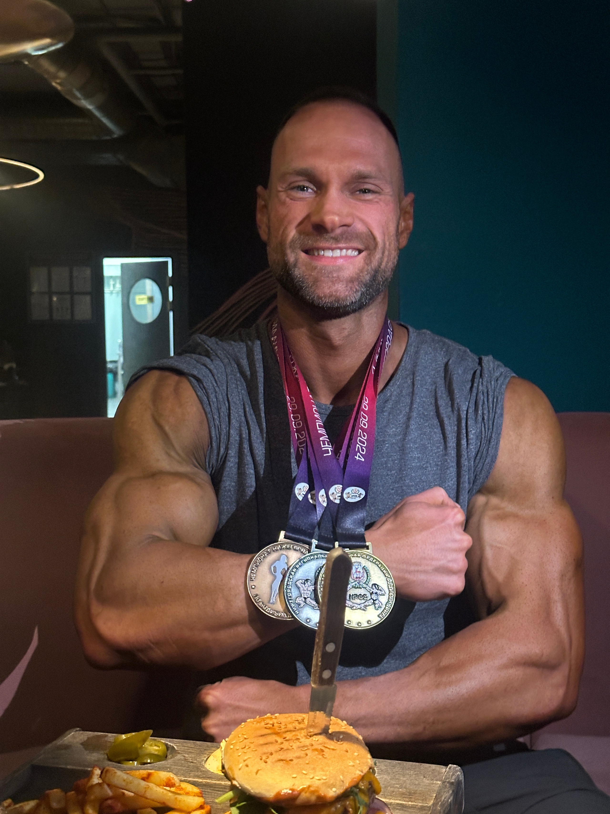 Обо мне. Фитнес-тренер в Набережных Челнах — Дмитрий Могилевский | SMART GYM