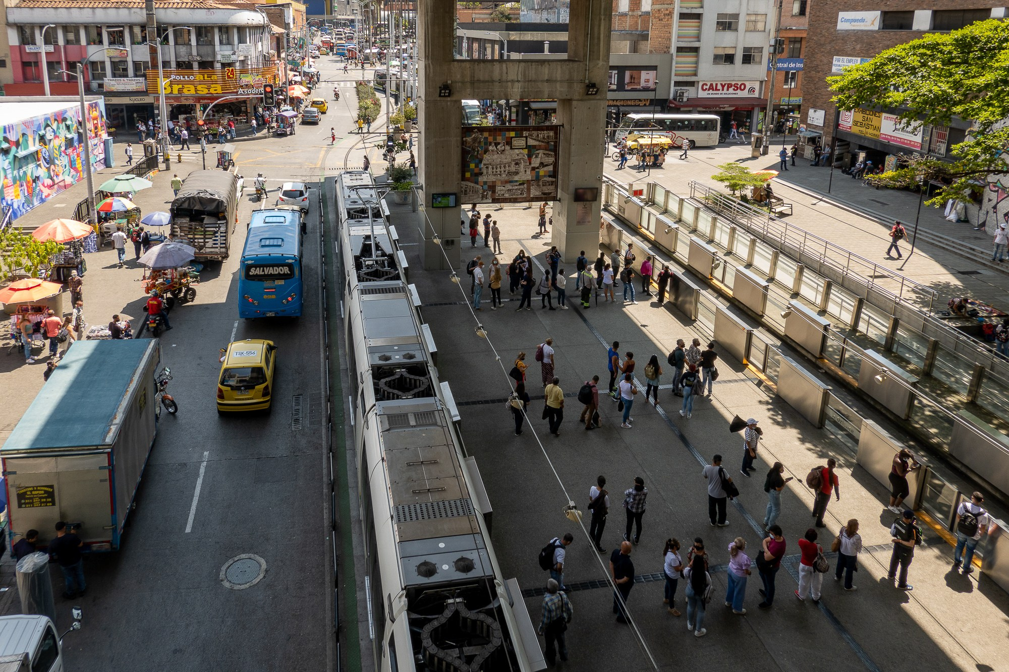 Колумбия Медельин. Colombia Medellin. Фотограф Алексей Скоробогатько