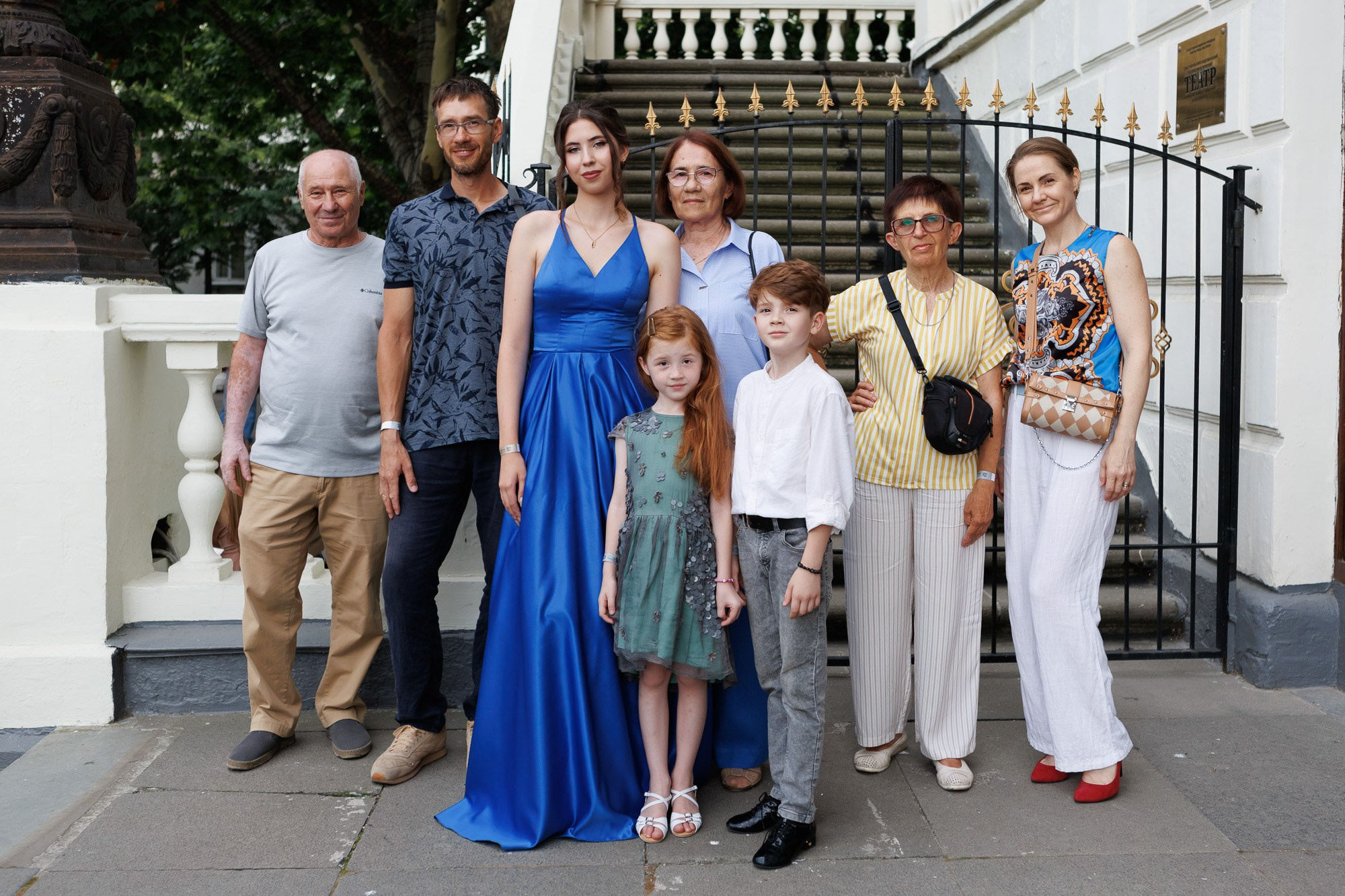 Выпускной вечер в Севастопольской гимназии № 1 имени А. С. Пушкина. Свадебный фотограф, фотосъемка в Крыму, Севастополе, Симферополе, Ялте