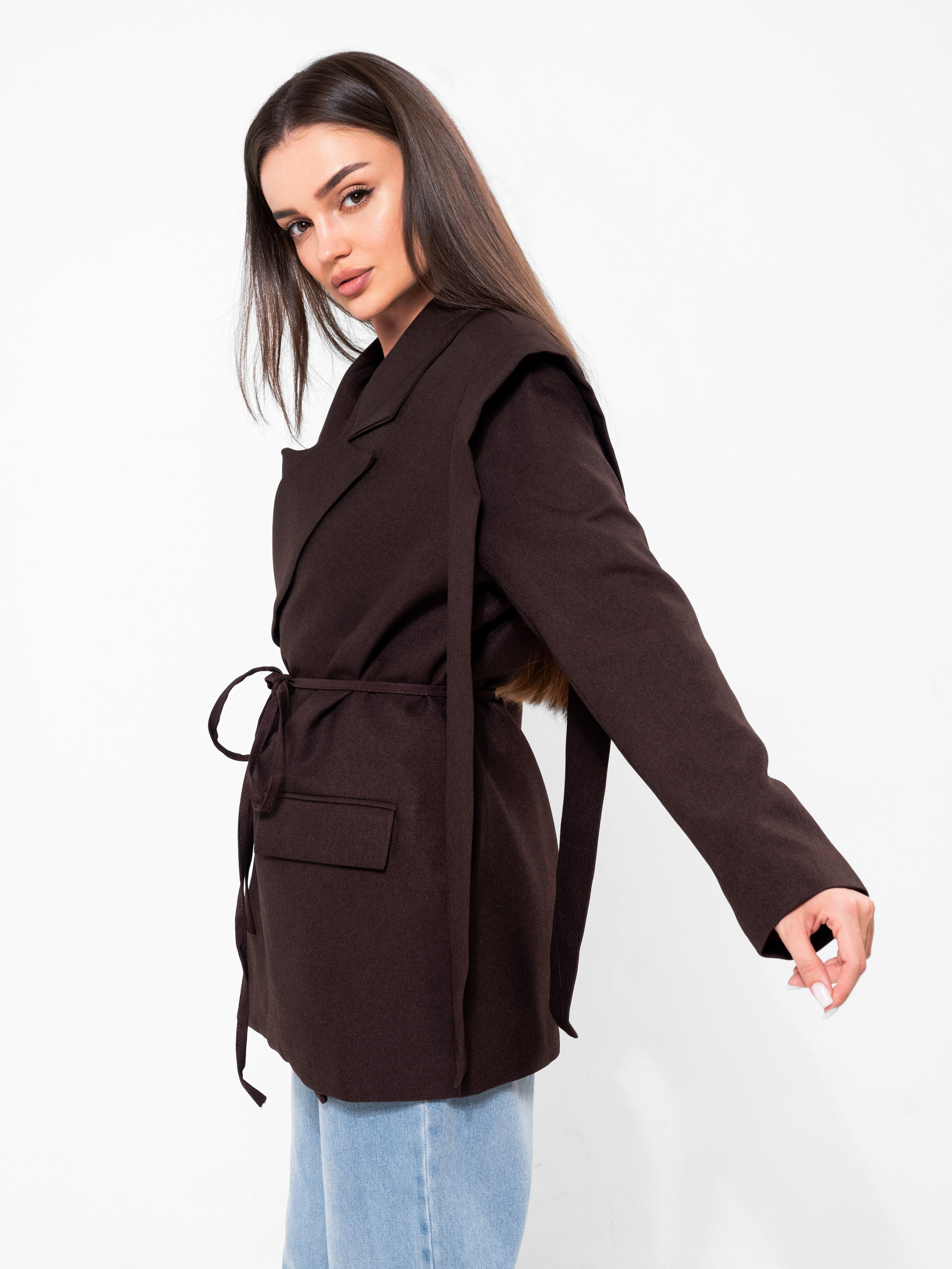 Евгения — модель для маркетплейсов. ТМ Продакшн — Съемка для маркетплейсов в Москве