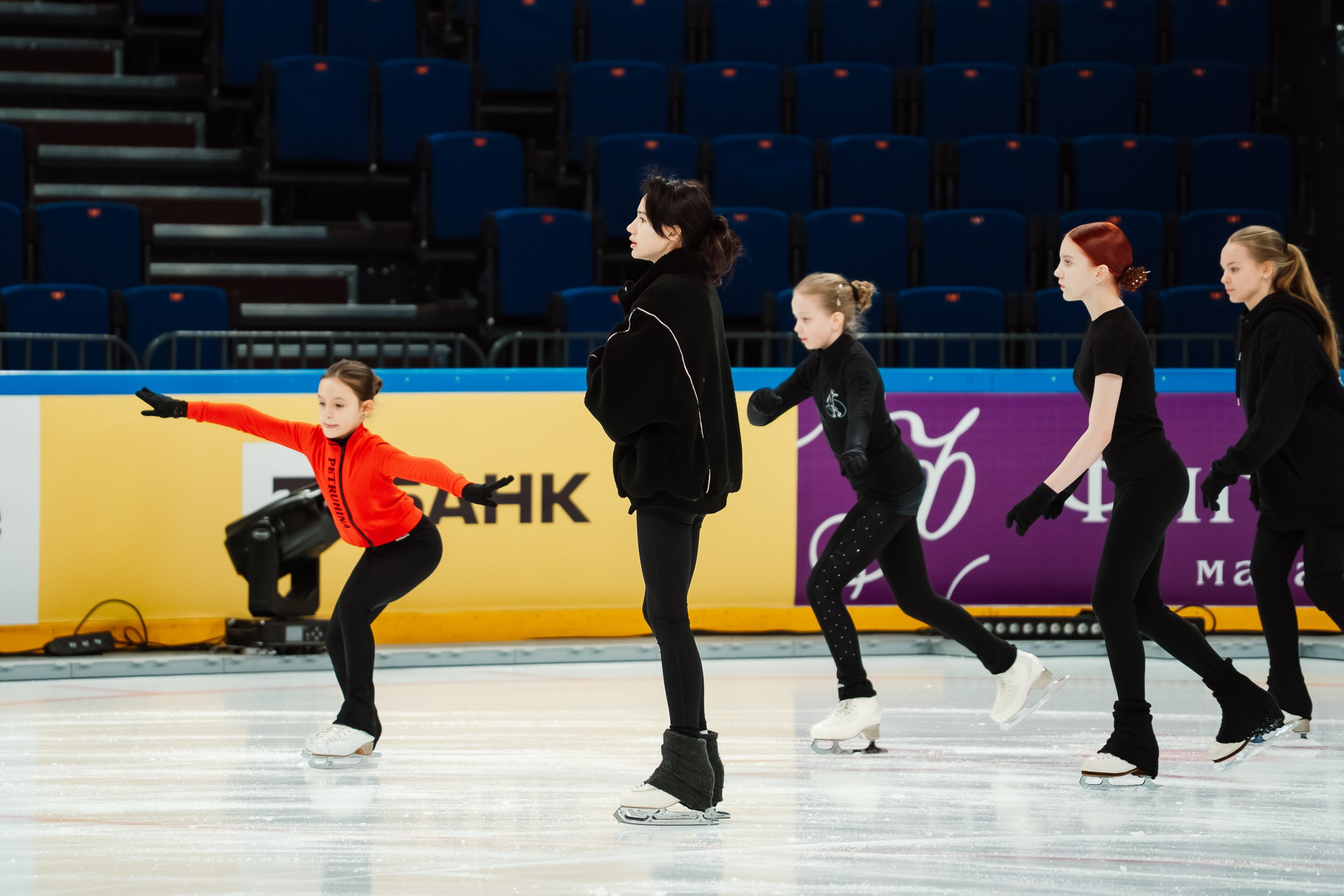 Мастер-класс Алины Загитовой в Новосибирске (11-00). Воробьева Ксения — Спортивный и танцевальный фотограф Новосибирск