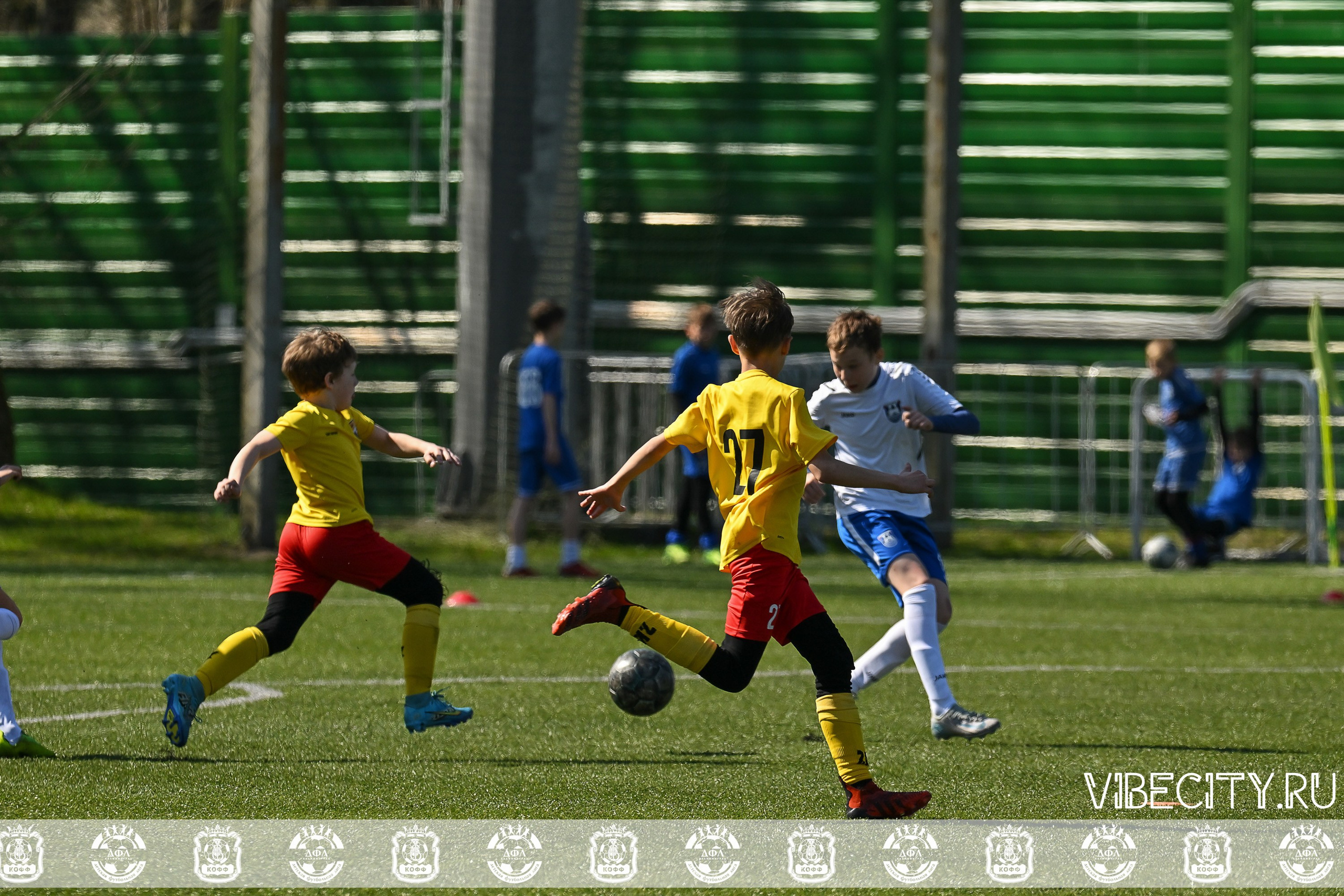 XIX Всероссийского футбольного турнира Локобол 2025 РЖД. VIBECITY.RU Вайб Сити Ру Фоторепортажи Фотоотчеты Калининград