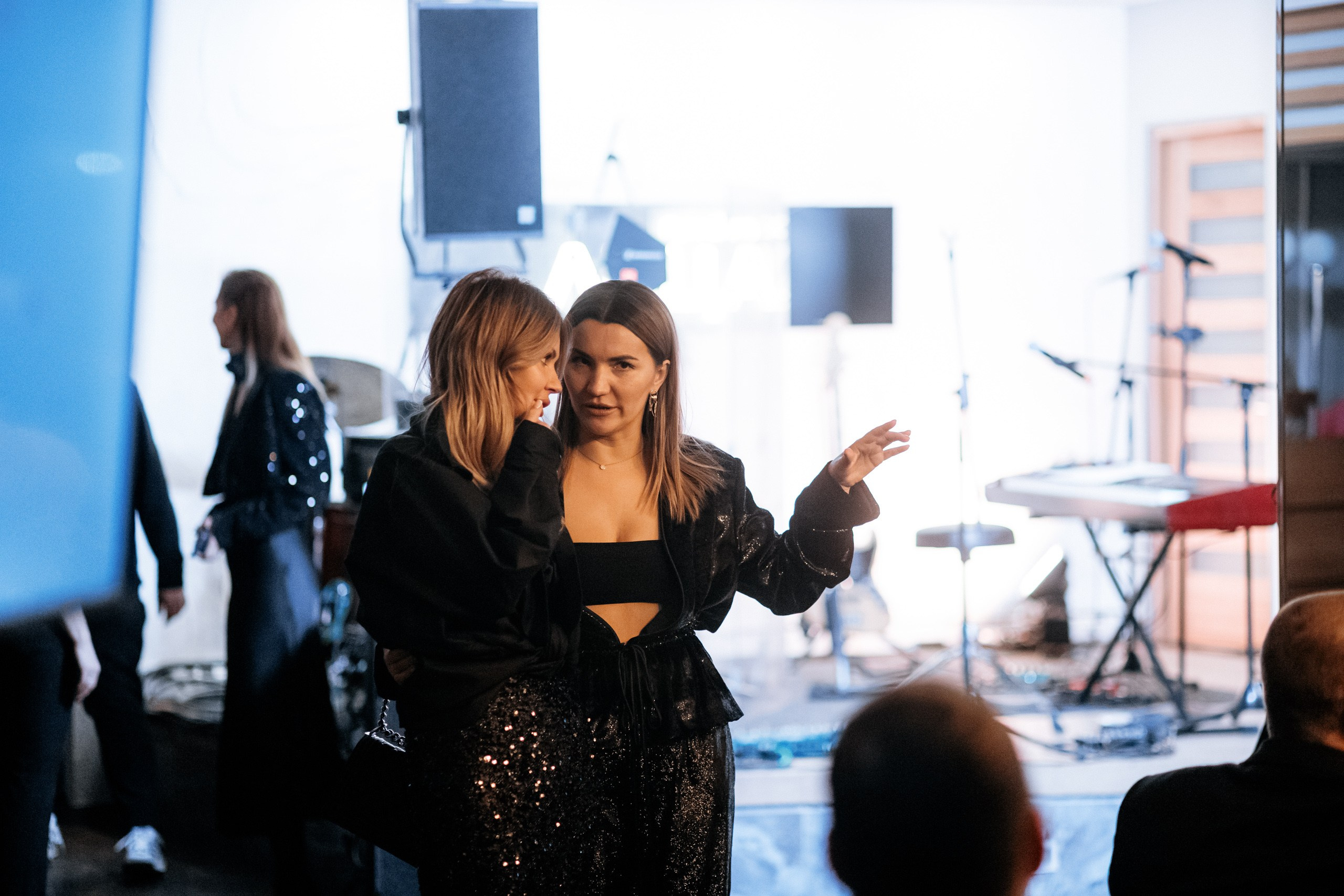 ЛИЦА.DV. СВОИ. ФОТООТЧЕТЫ-СОБЫТИЯ-МЕСТА