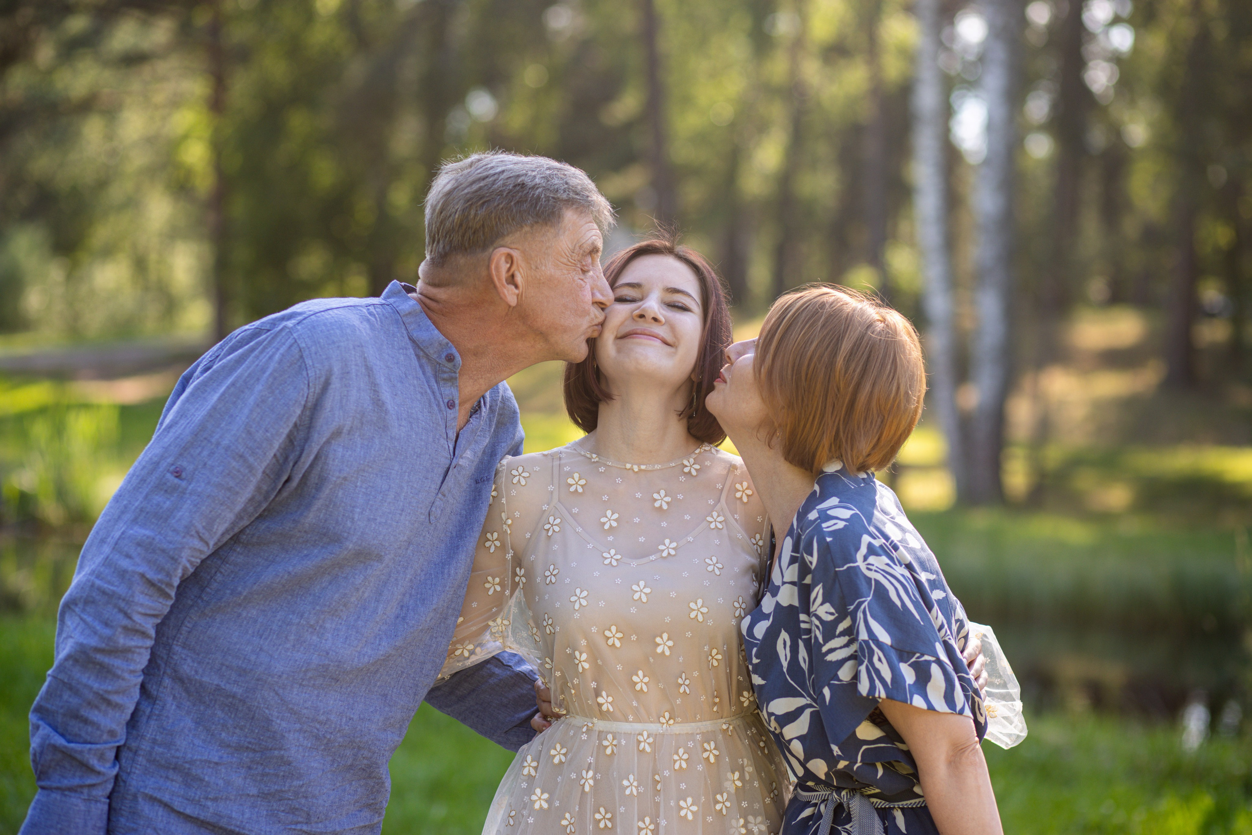 Фотосессия на выпускной. Школа № 12, 11 класс, 2024 г. Студия выпускных альбомов Остров