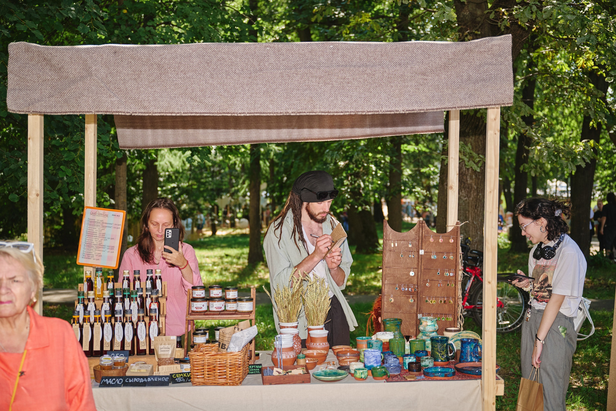 Ива фест 2025. Фотограф в Иваново: Каталожная съемка одежды и постельного белья, Wildberries