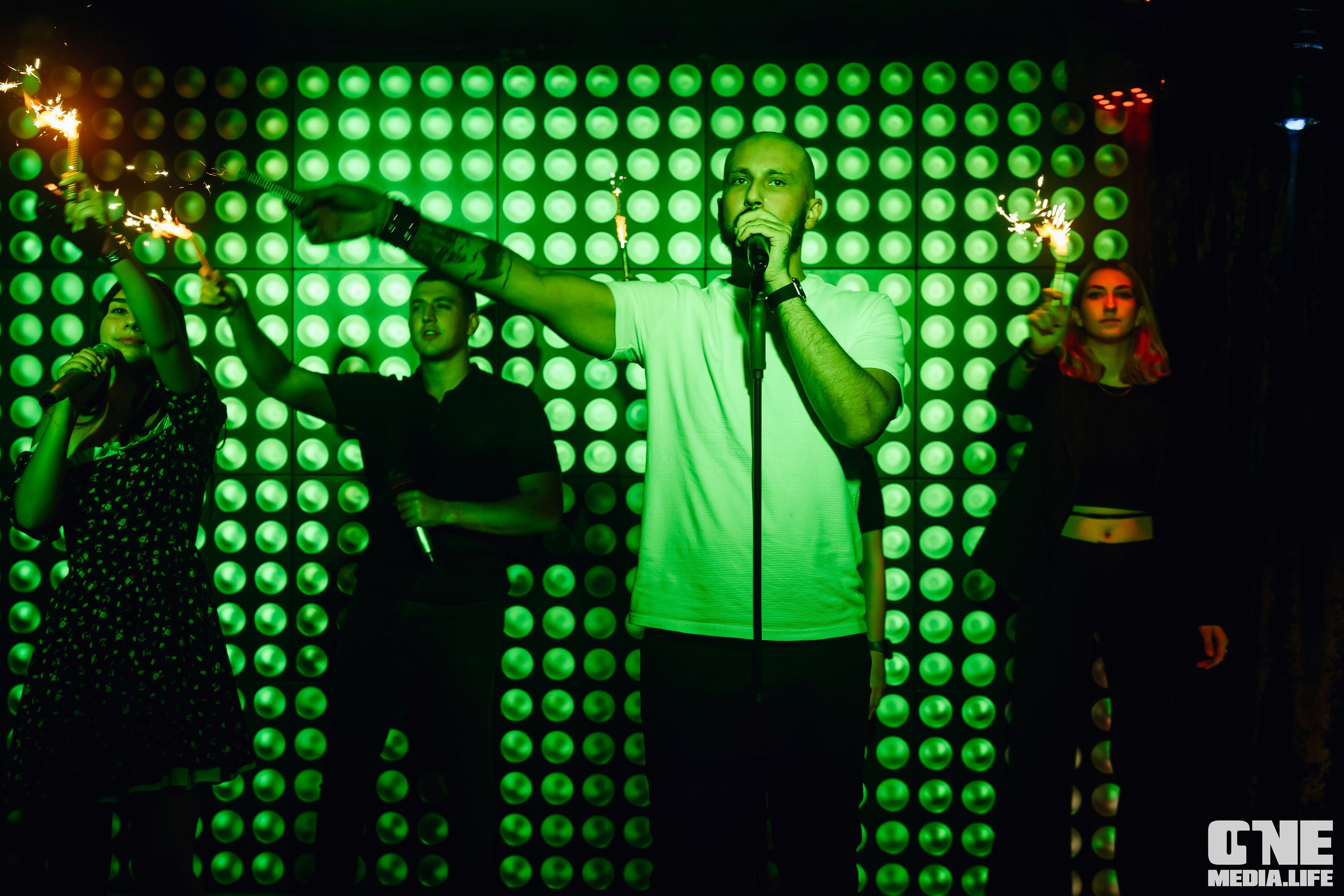 Фоторепортаж из караоке-клуба Эйфория. One Media Life: фоторепортажи, фотоотчеты с мероприятий и заведений