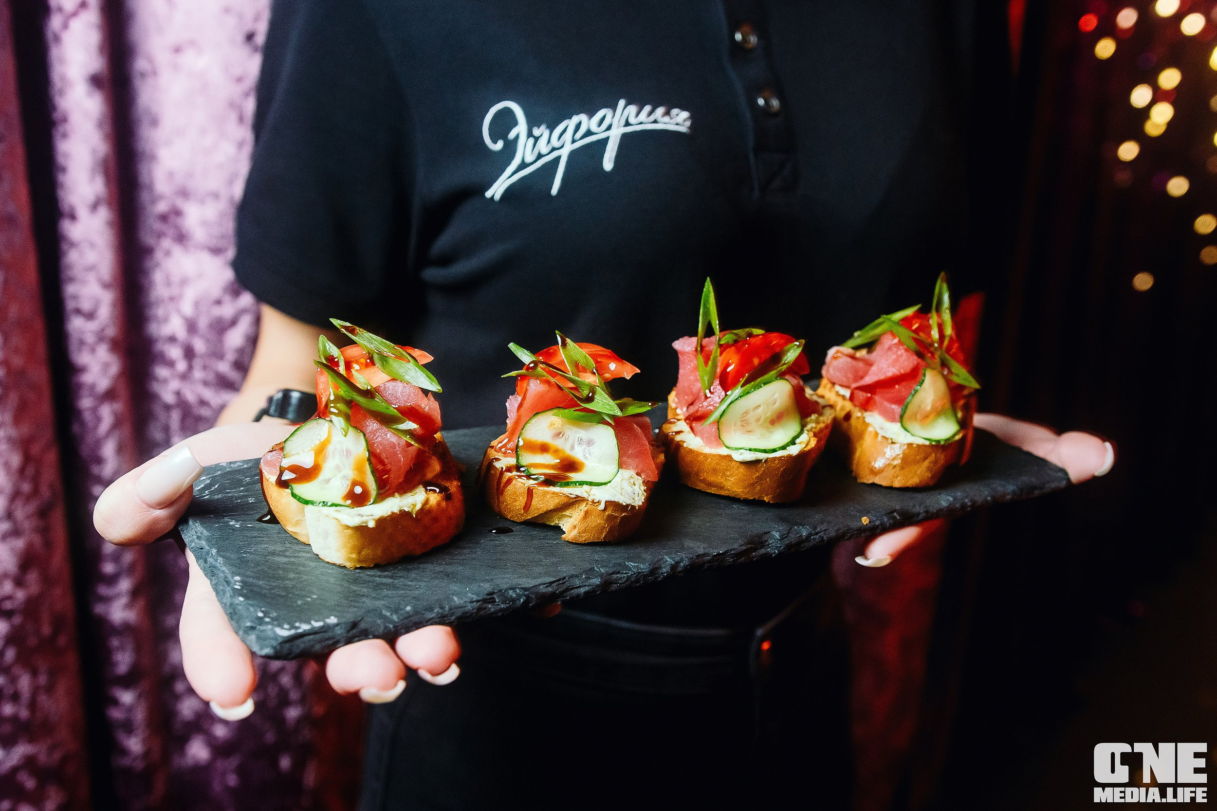 Фоторепортаж из караоке-клуба Эйфория. One Media Life: фоторепортажи, фотоотчеты с мероприятий и заведений