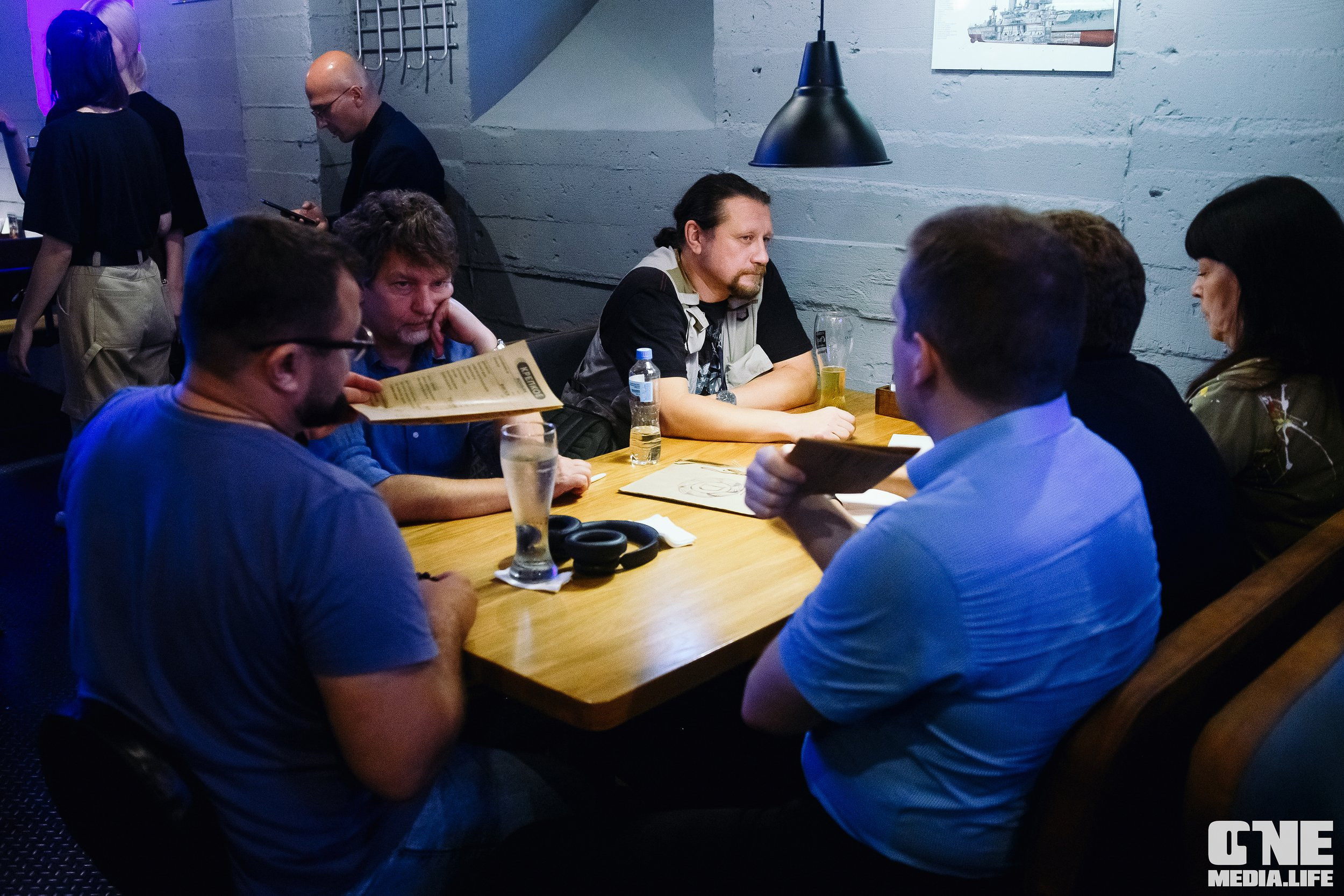 Фоторепортаж из Dreadnought Bar. One Media Life: фоторепортажи, фотоотчеты с мероприятий и заведений