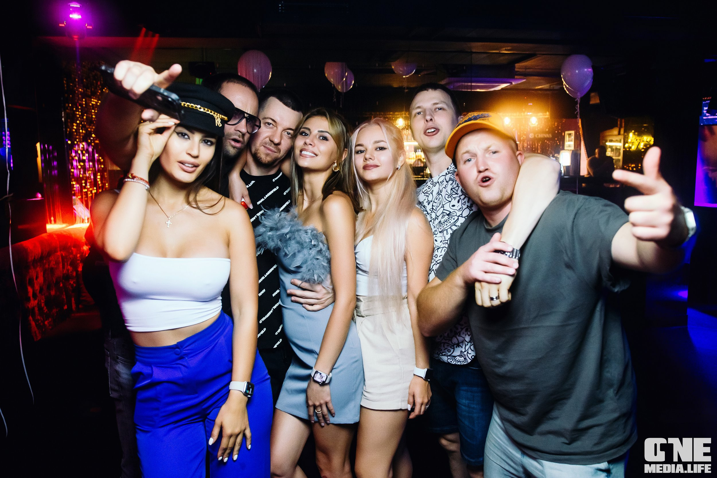 Фоторепортаж из караоке-клуба Эйфория. One Media Life: фоторепортажи, фотоотчеты с мероприятий и заведений