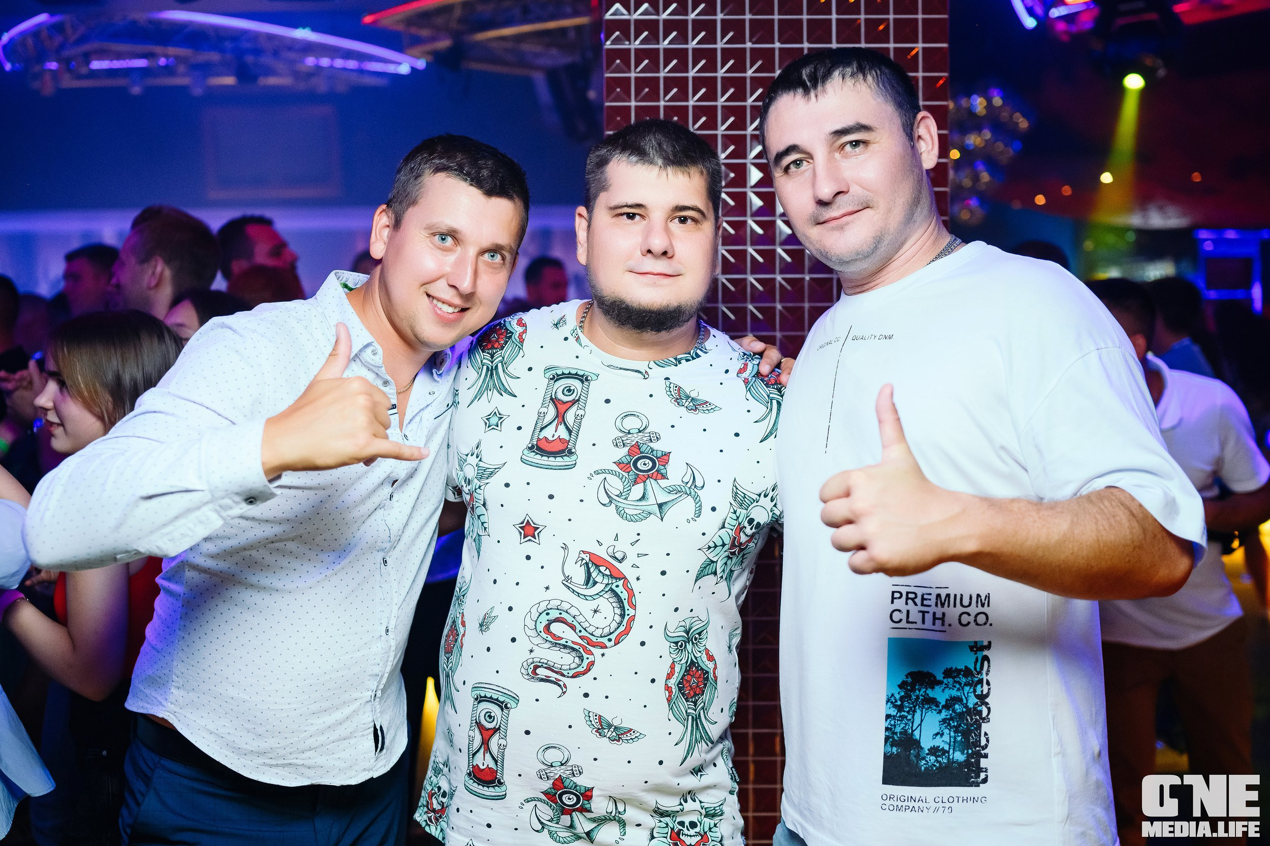 Фоторепортаж из Планеты. One Media Life: фоторепортажи, фотоотчеты с мероприятий и заведений