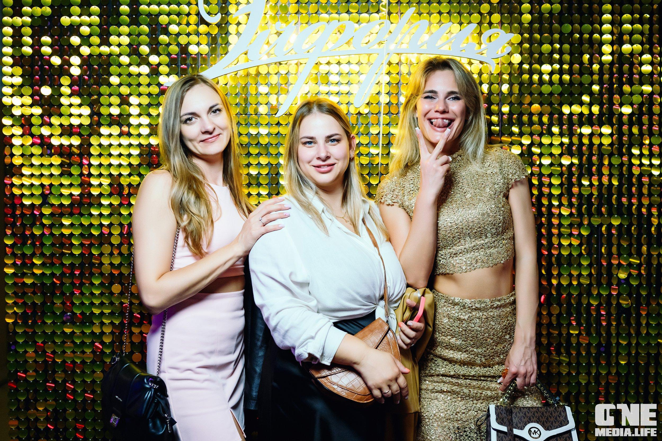 Фоторепортаж из караоке-клуба Эйфория. One Media Life: фоторепортажи, фотоотчеты с мероприятий и заведений