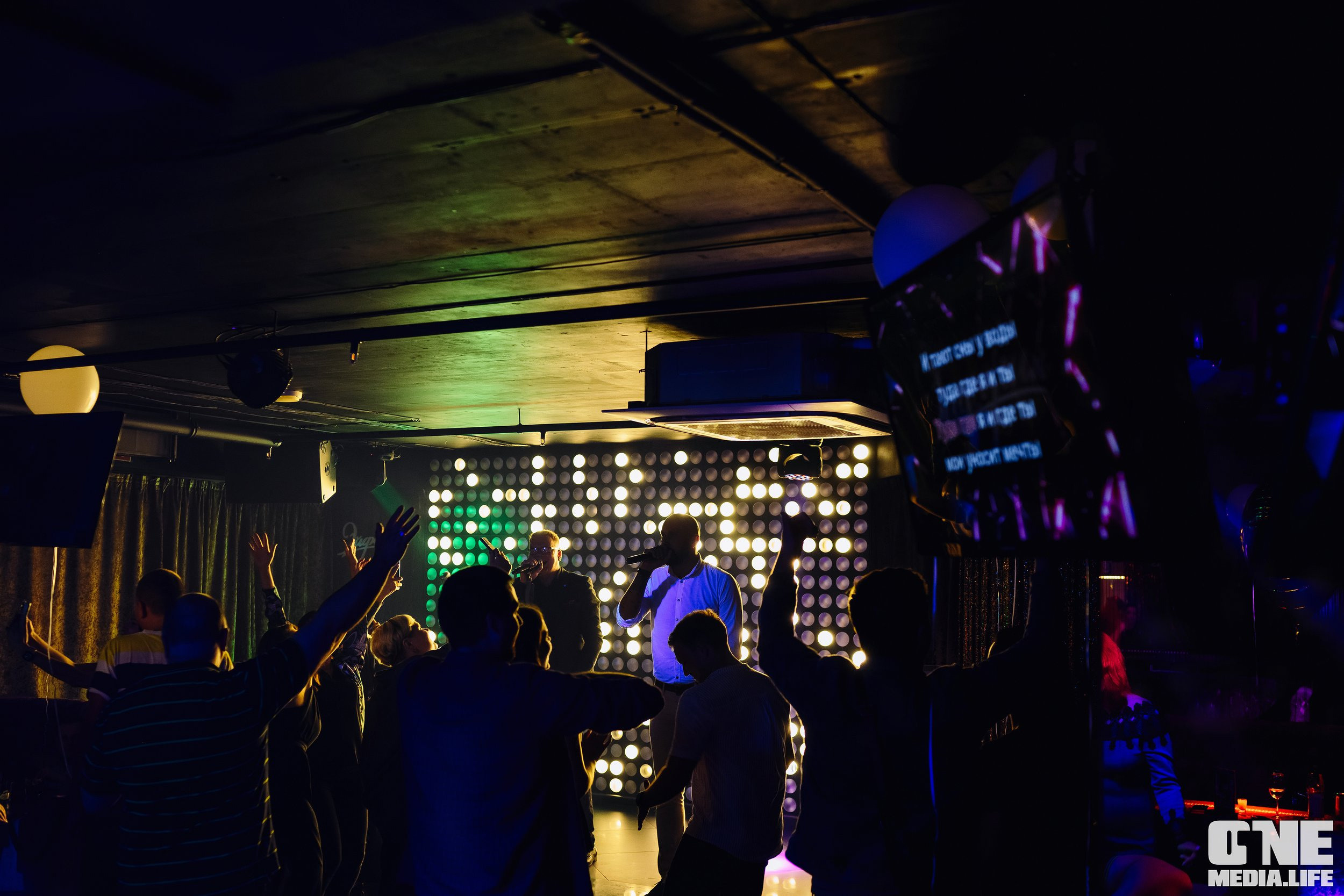 Фоторепортаж из караоке-клуба Эйфория. One Media Life: фоторепортажи, фотоотчеты с мероприятий и заведений