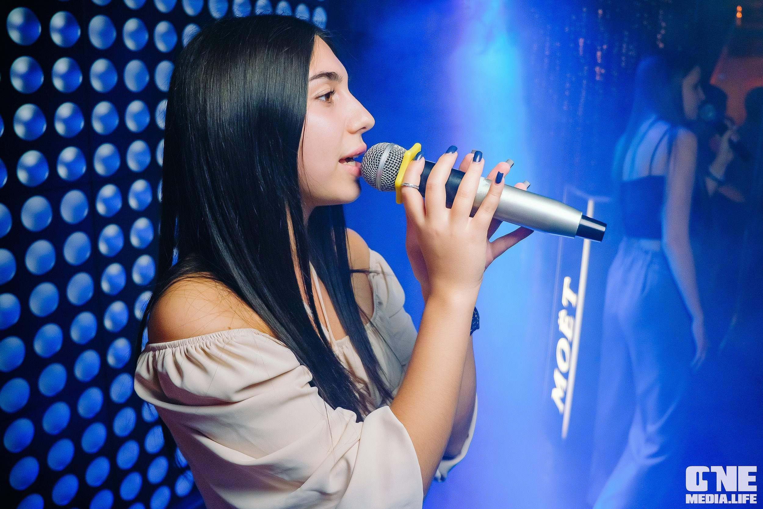 Фоторепортаж из караоке-клуба Эйфория. One Media Life: фоторепортажи, фотоотчеты с мероприятий и заведений