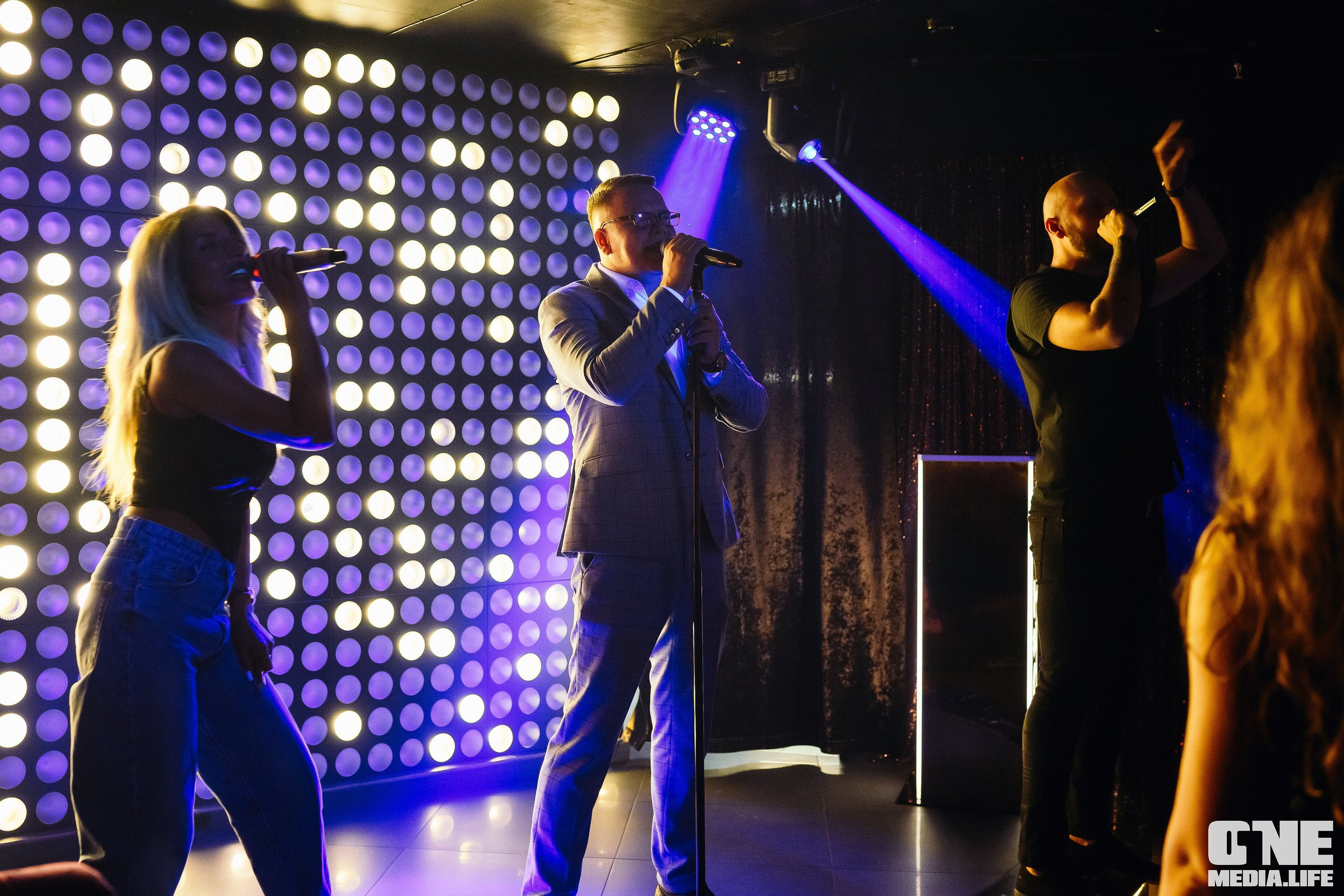 Репортаж из караоке-клуба Эйфория. One Media Life: фоторепортажи, фотоотчеты с мероприятий и заведений