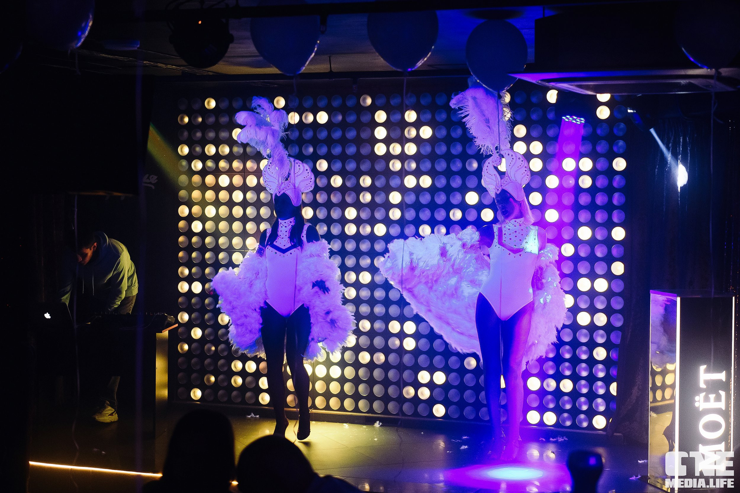 Фоторепортаж из караоке-клуба Эйфория. One Media Life: фоторепортажи, фотоотчеты с мероприятий и заведений