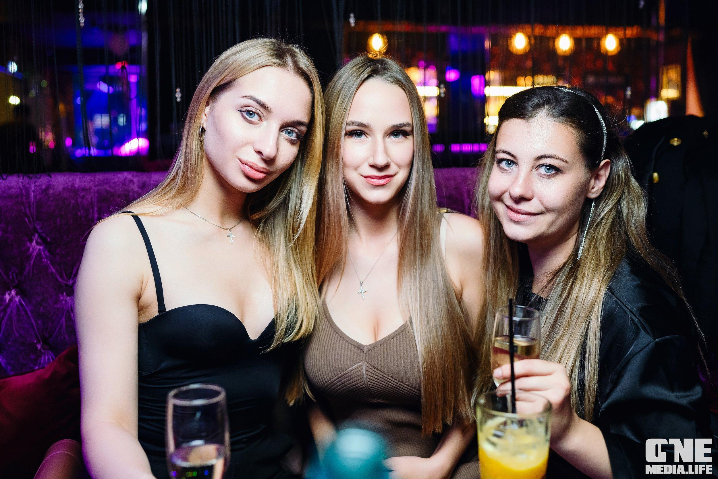 Фоторепортаж из караоке-клуба Эйфория. One Media Life: фоторепортажи, фотоотчеты с мероприятий и заведений