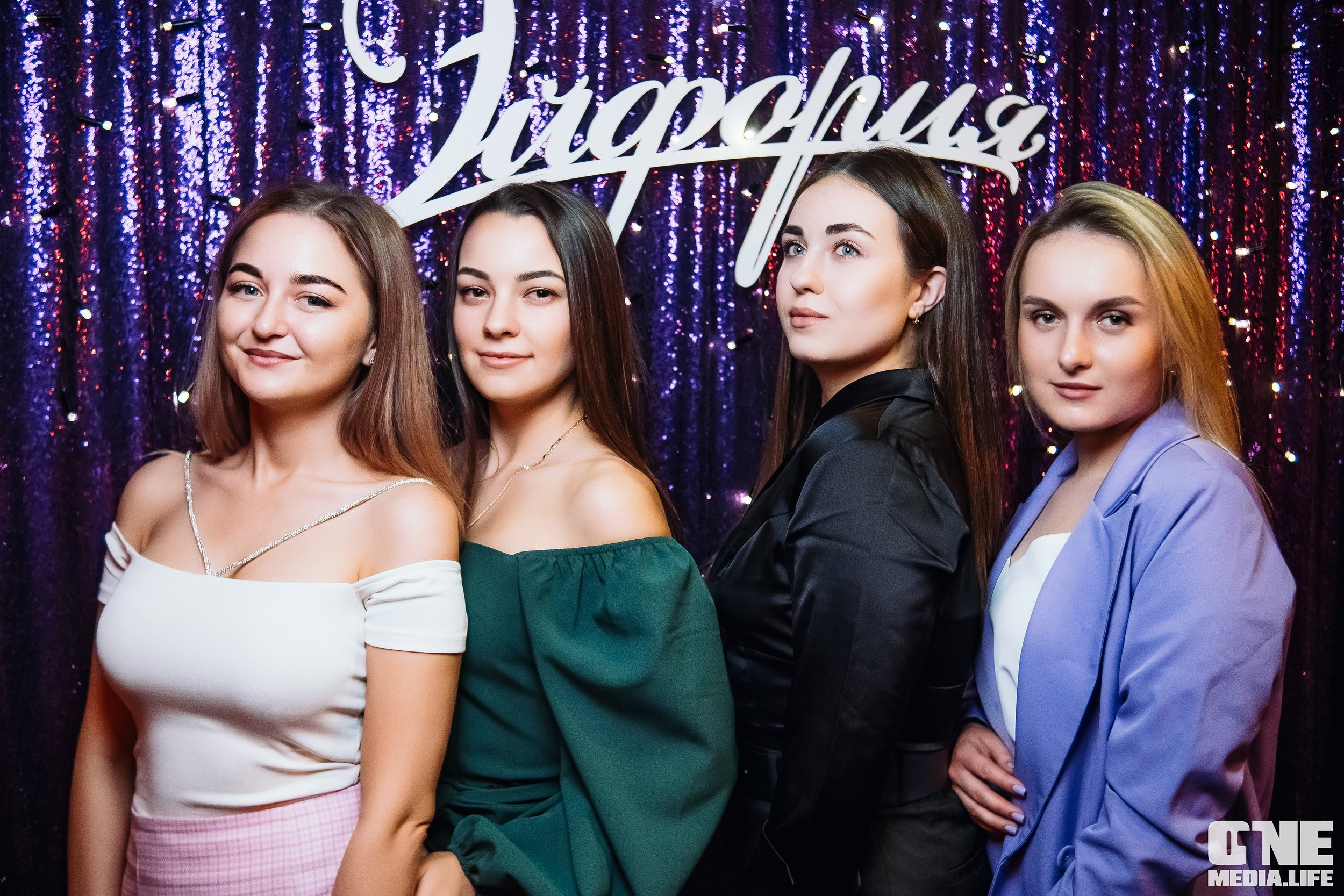 Фоторепортаж из караоке-клуба Эйфория. One Media Life: фоторепортажи, фотоотчеты с мероприятий и заведений