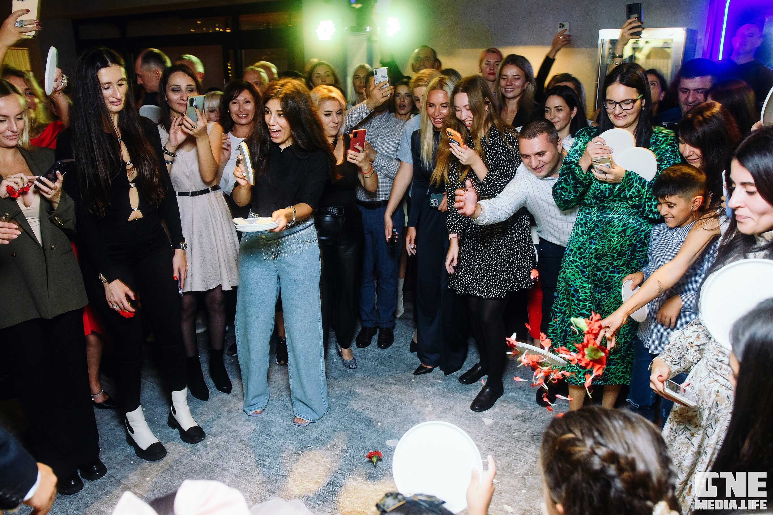 Большая греческая вечеринка в El Greco. One Media Life: фоторепортажи, фотоотчеты с мероприятий и заведений