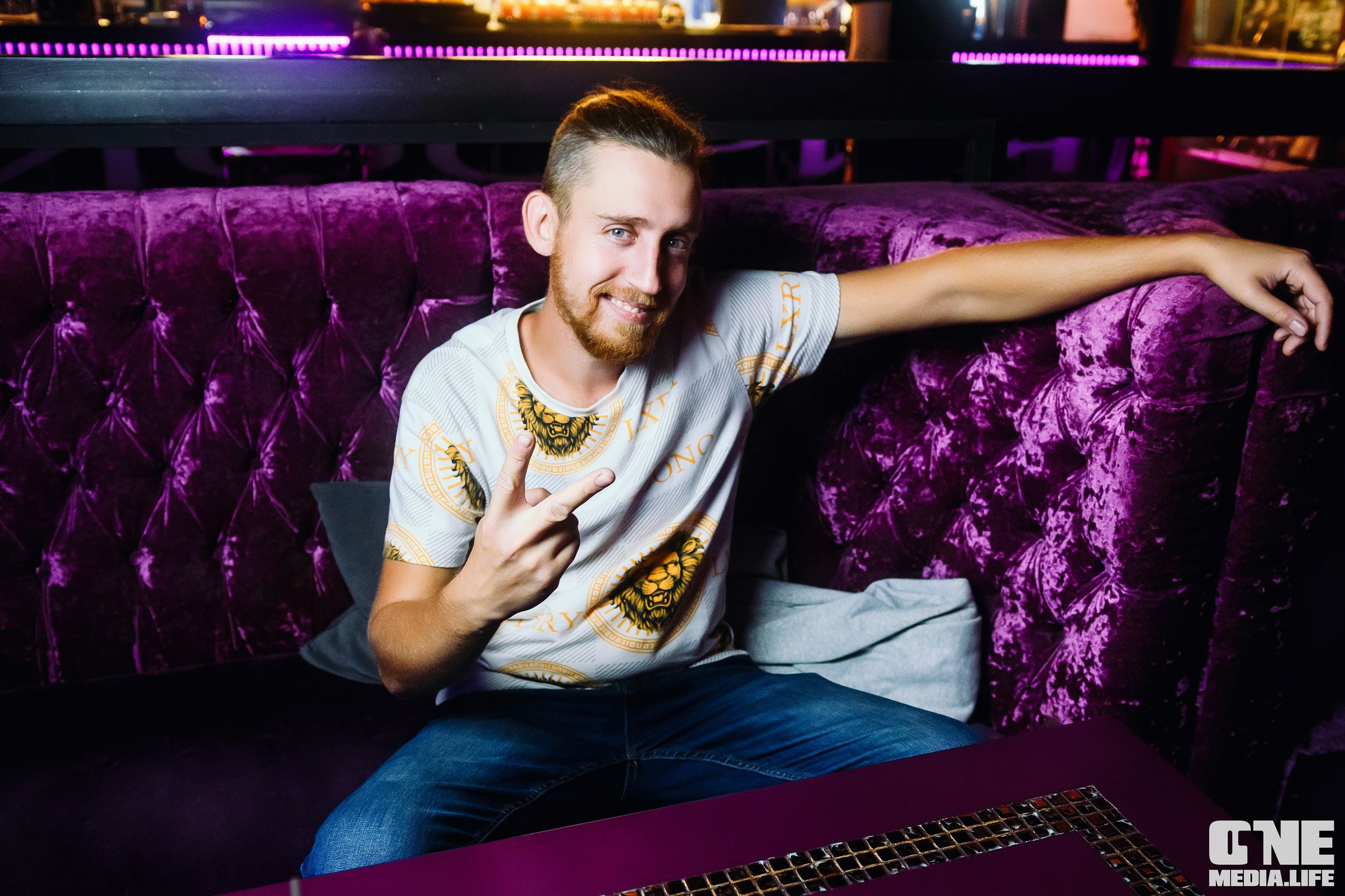 Фоторепортаж из караоке-клуба Эйфория. One Media Life: фоторепортажи, фотоотчеты с мероприятий и заведений