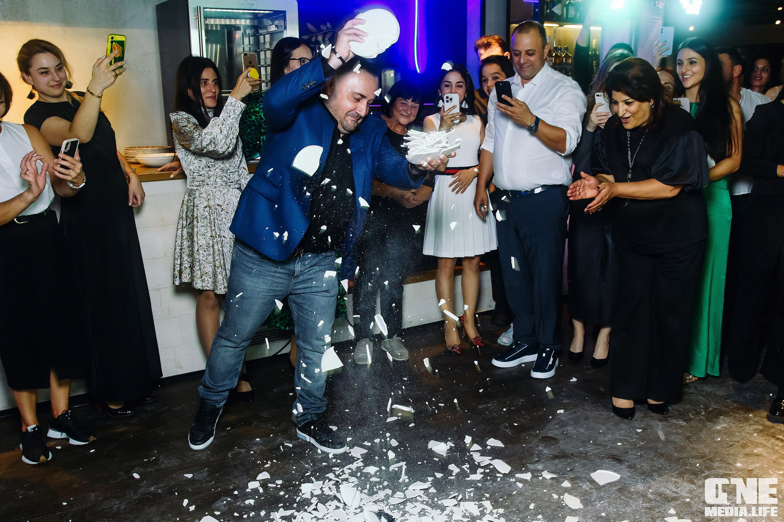 Большая греческая вечеринка в El Greco. One Media Life: фоторепортажи, фотоотчеты с мероприятий и заведений
