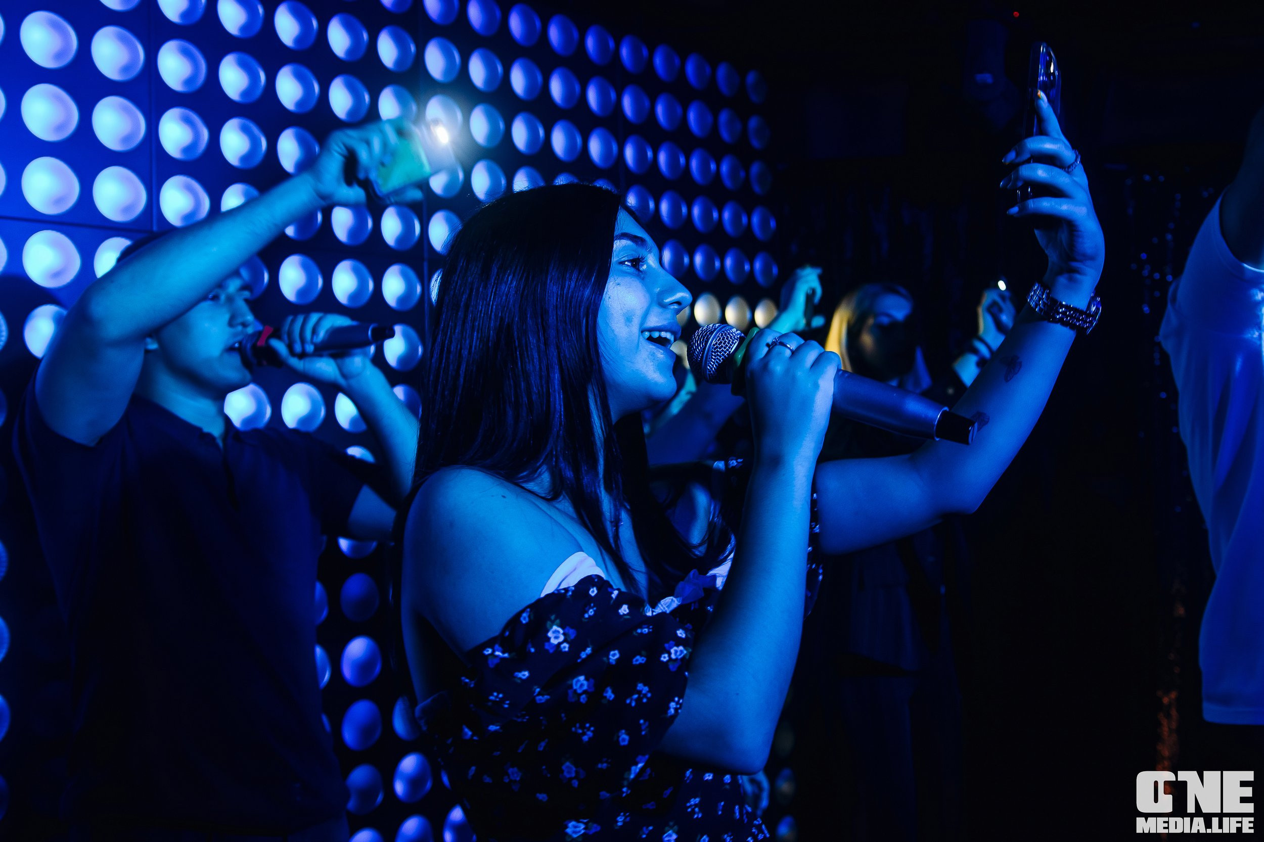 Фоторепортаж из караоке-клуба Эйфория. One Media Life: фоторепортажи, фотоотчеты с мероприятий и заведений