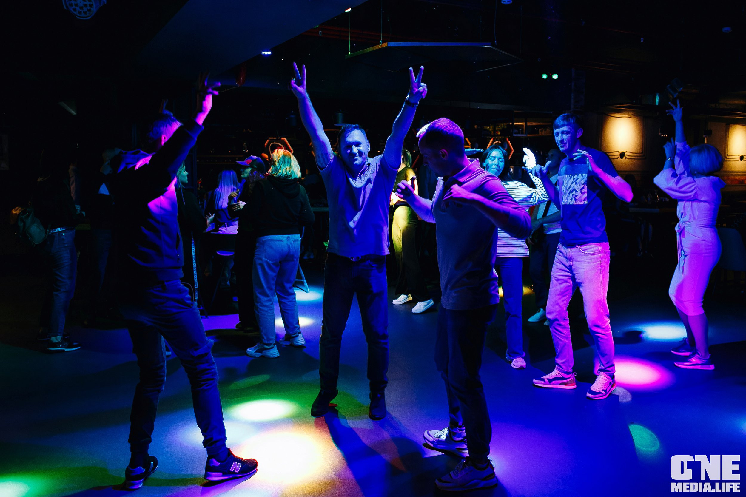 Фоторепортаж из бара Барре. One Media Life: фоторепортажи, фотоотчеты с мероприятий и заведений