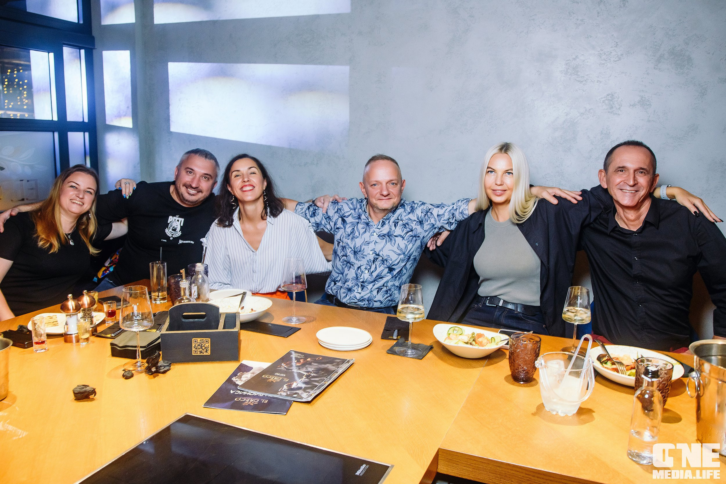 Большая греческая вечеринка в El Greco. One Media Life: фоторепортажи, фотоотчеты с мероприятий и заведений