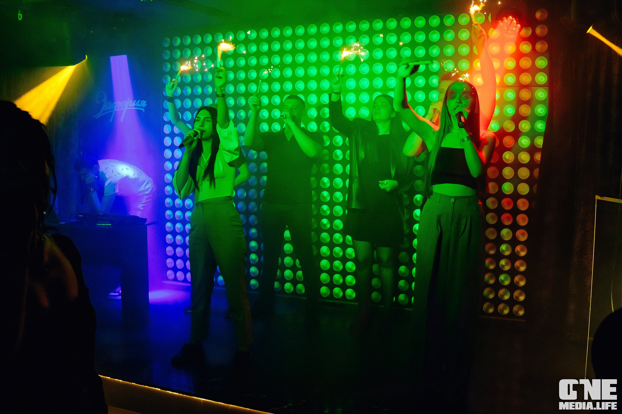 Фоторепортаж из караоке-клуба Эйфория. One Media Life: фоторепортажи, фотоотчеты с мероприятий и заведений