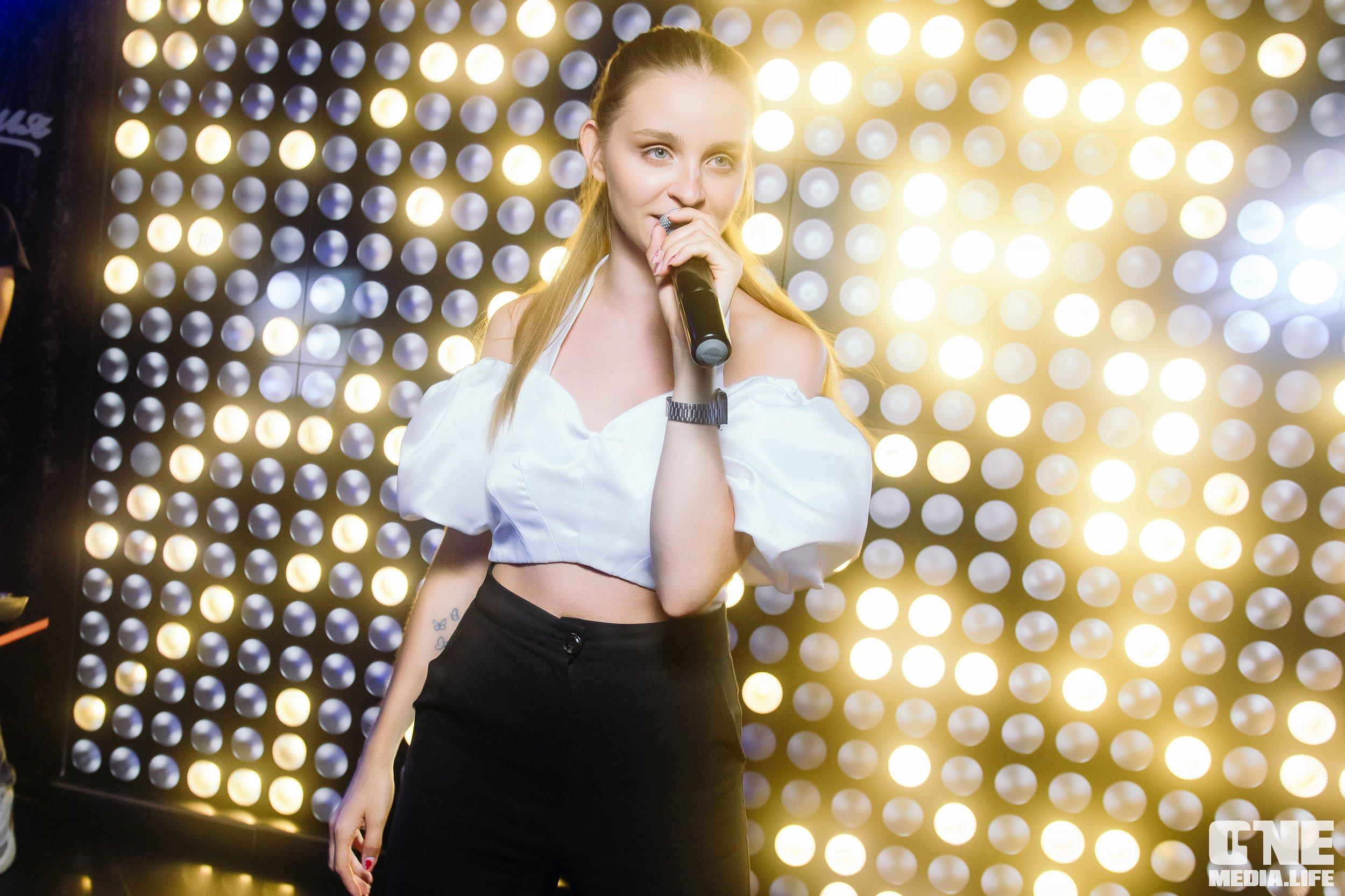 Фоторепортаж из караоке-клуба Эйфория. One Media Life: фоторепортажи, фотоотчеты с мероприятий и заведений