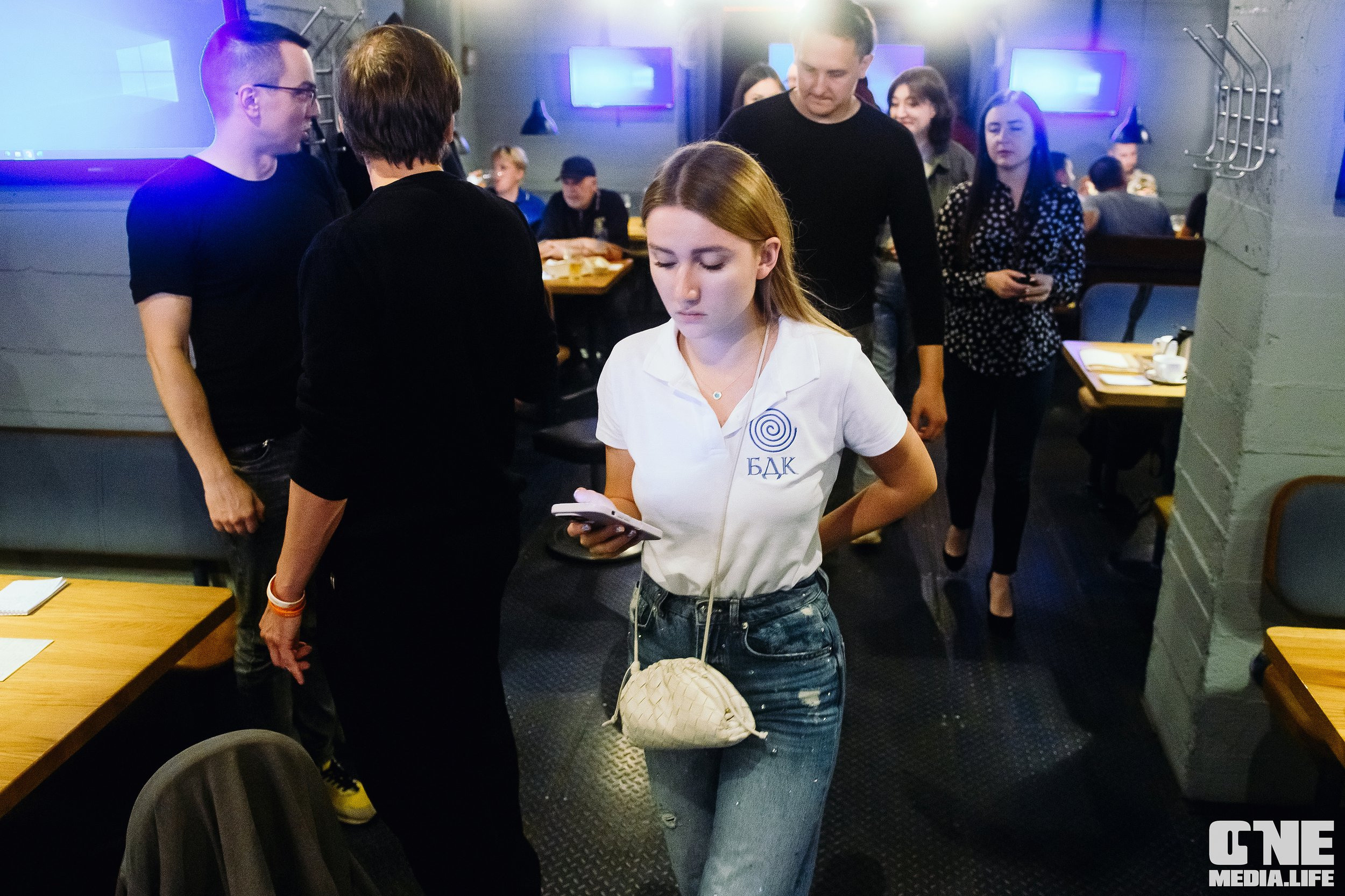 Фоторепортаж из Dreadnought Bar. One Media Life: фоторепортажи, фотоотчеты с мероприятий и заведений