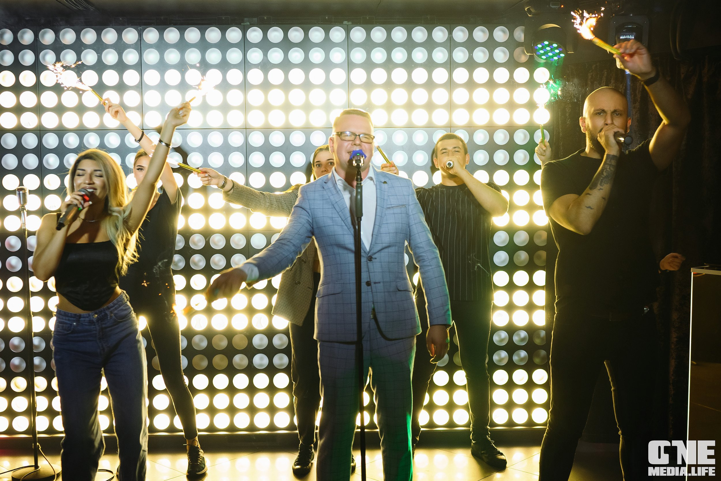 Репортаж из караоке-клуба Эйфория. One Media Life: фоторепортажи, фотоотчеты с мероприятий и заведений