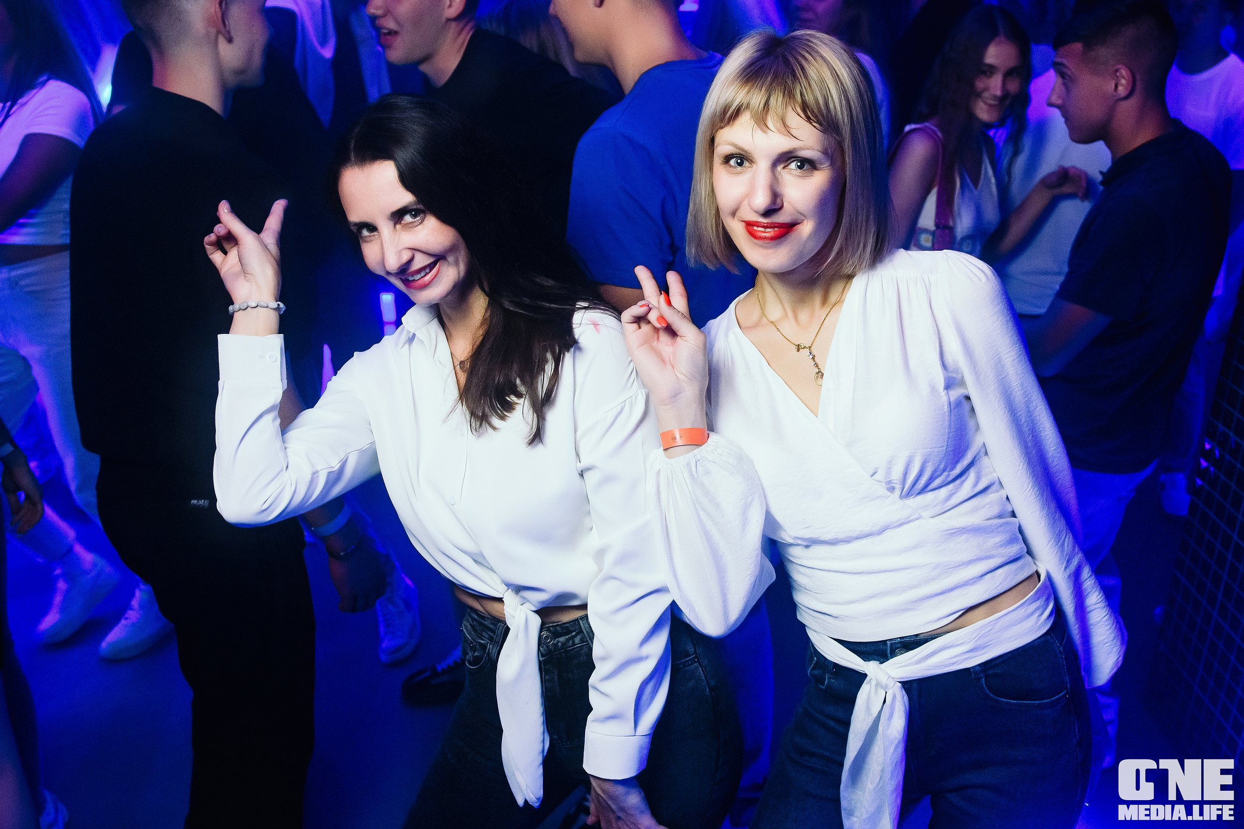 Фоторепортаж из Планеты. One Media Life: фоторепортажи, фотоотчеты с мероприятий и заведений