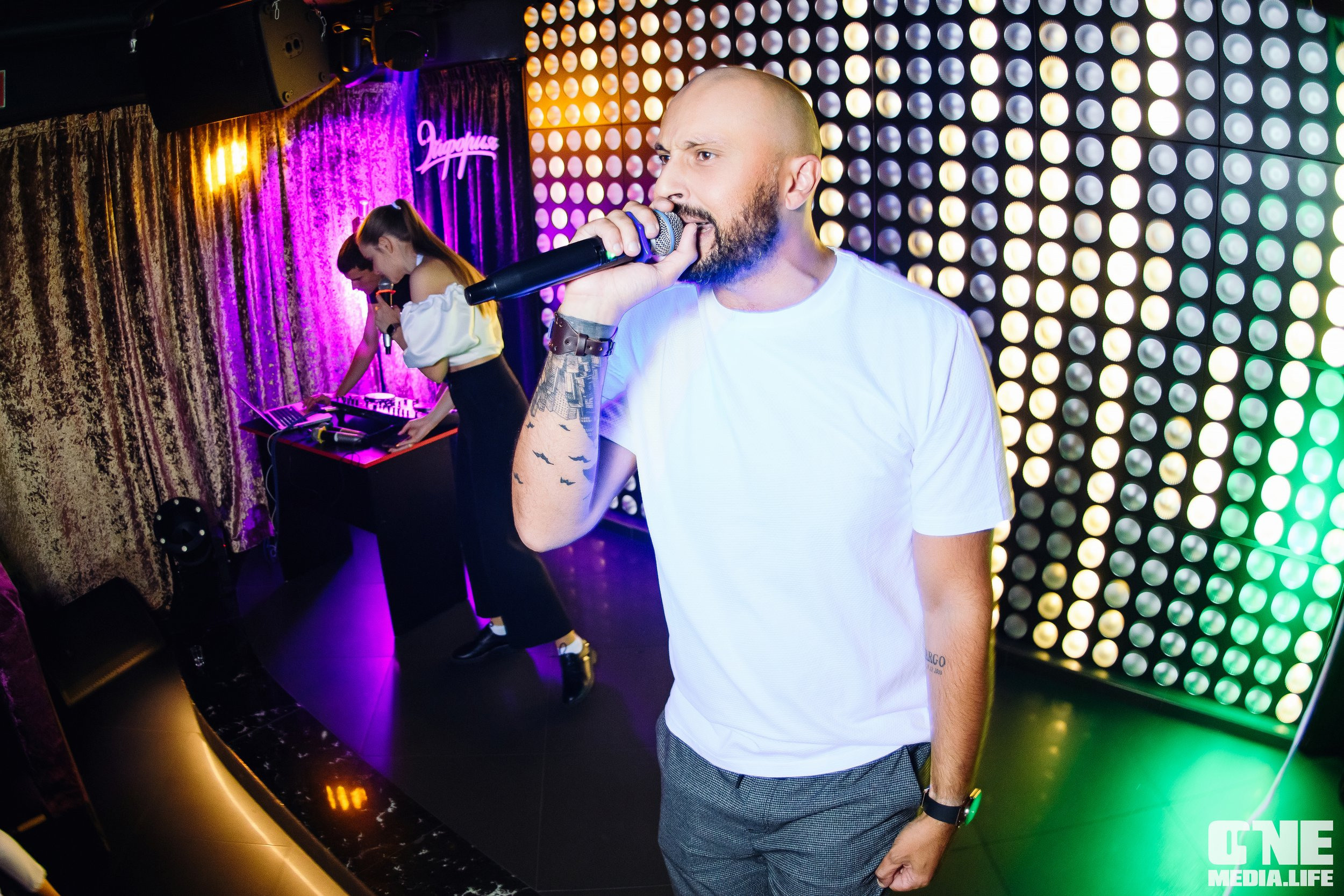 Фоторепортаж из караоке-клуба Эйфория. One Media Life: фоторепортажи, фотоотчеты с мероприятий и заведений
