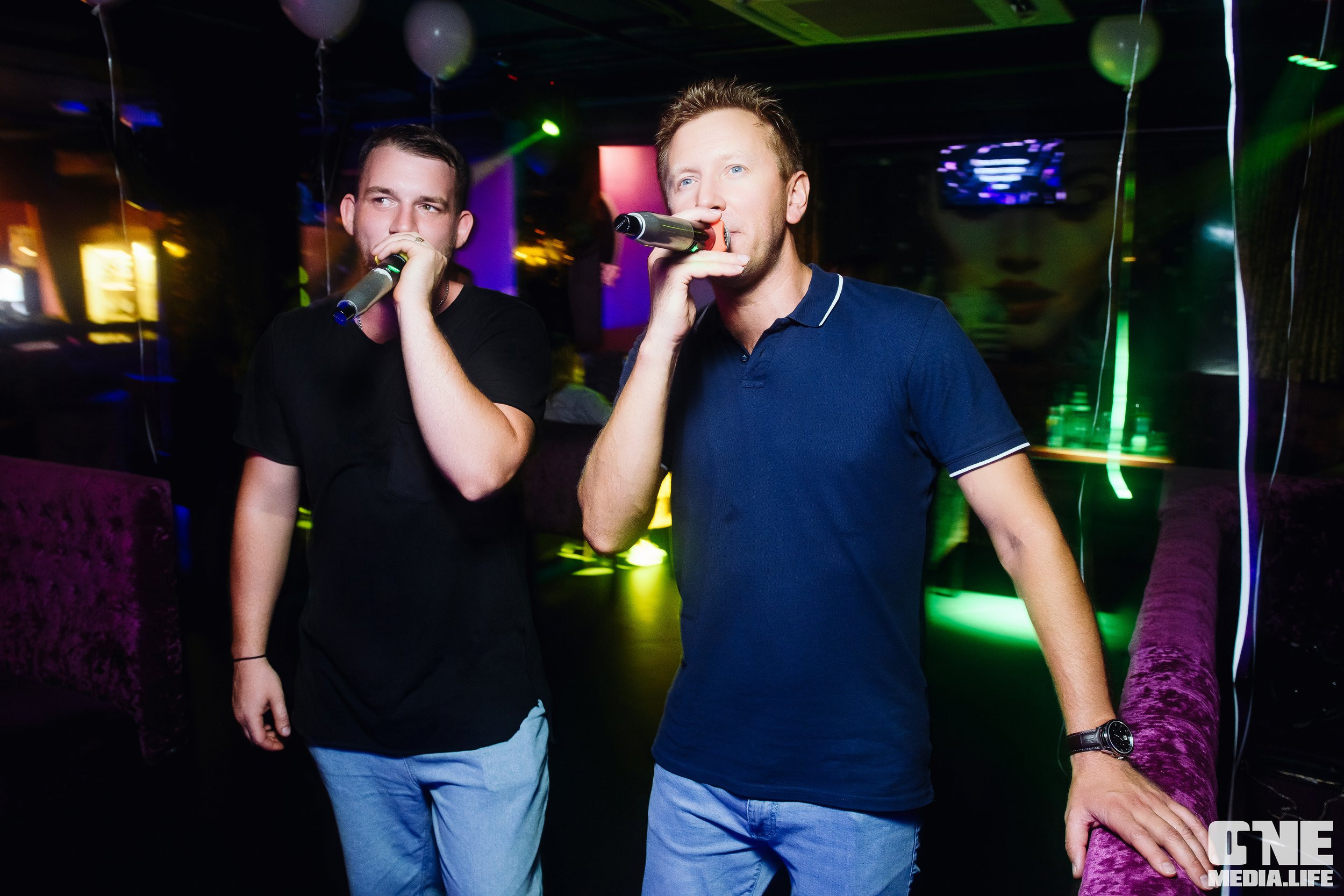 Фоторепортаж из караоке-клуба Эйфория. One Media Life: фоторепортажи, фотоотчеты с мероприятий и заведений