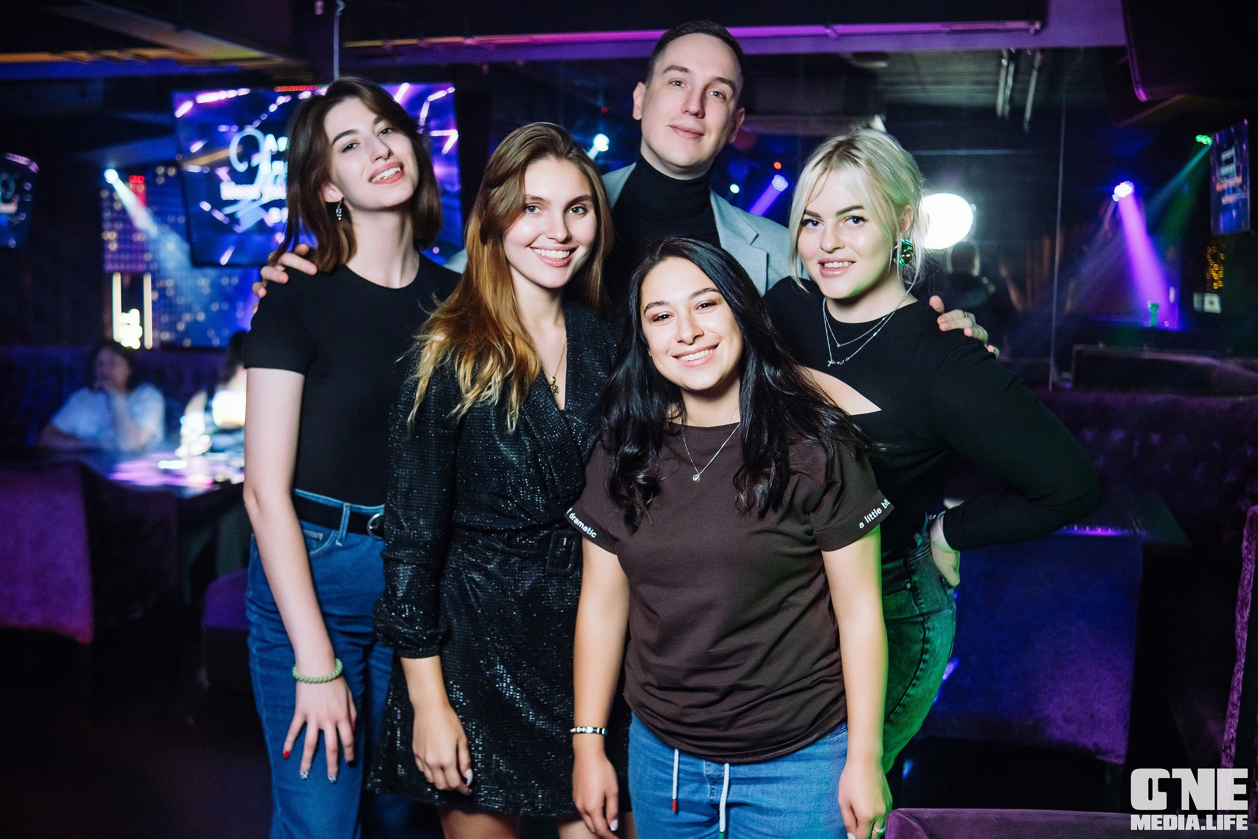 Фоторепортаж из караоке-клуба Эйфория. One Media Life: фоторепортажи, фотоотчеты с мероприятий и заведений