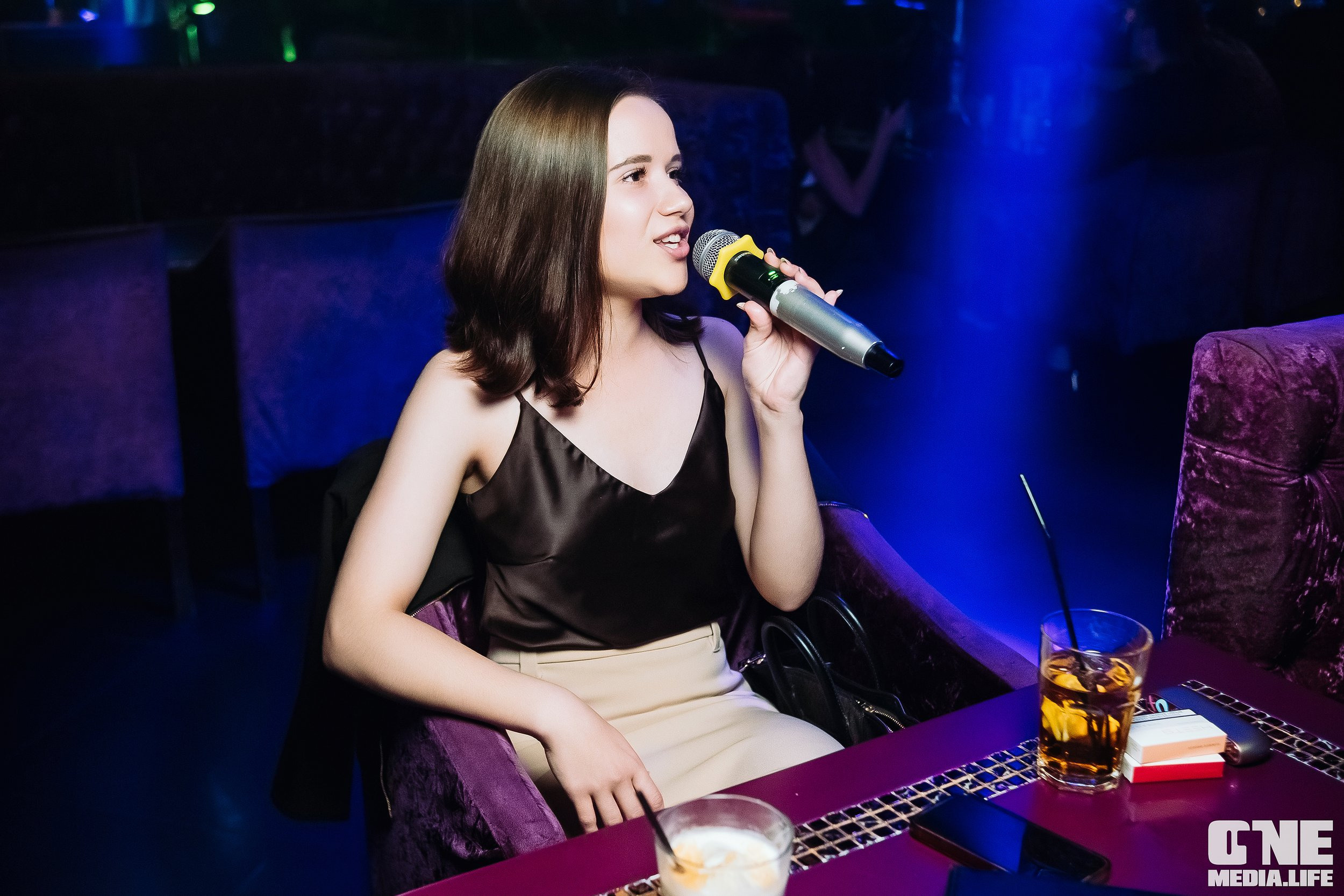 Фоторепортаж из караоке-клуба Эйфория. One Media Life: фоторепортажи, фотоотчеты с мероприятий и заведений