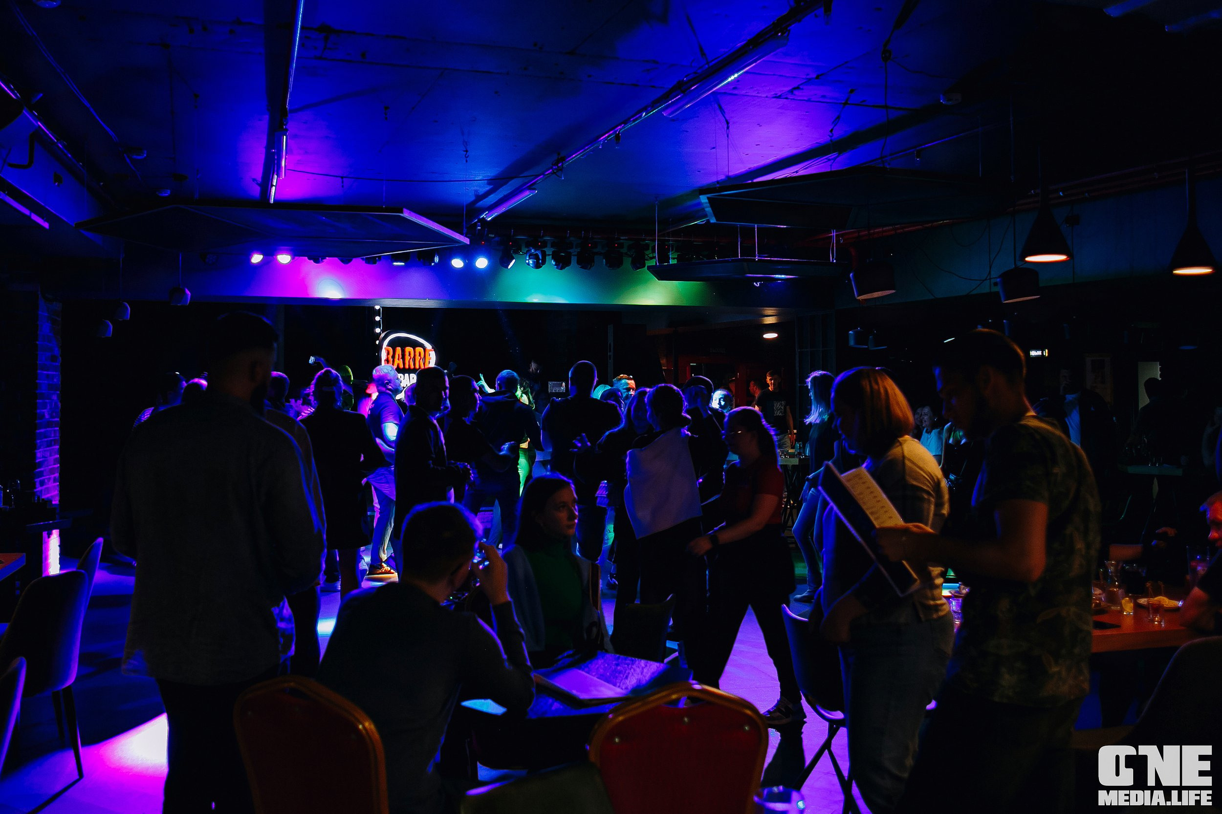Фоторепортаж из бара Барре. One Media Life: фоторепортажи, фотоотчеты с мероприятий и заведений