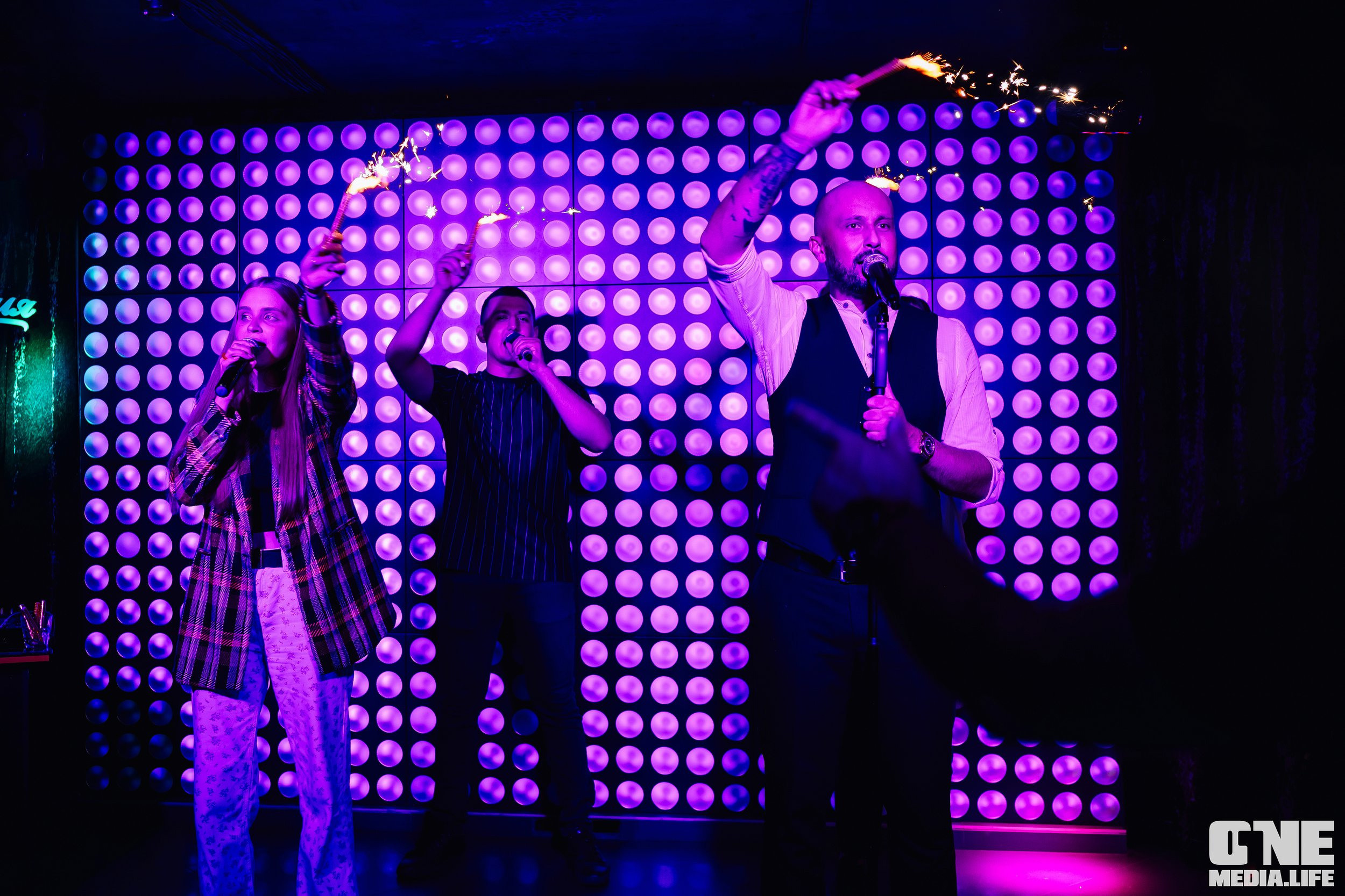 Фоторепортаж из караоке-клуба Эйфория. One Media Life: фоторепортажи, фотоотчеты с мероприятий и заведений