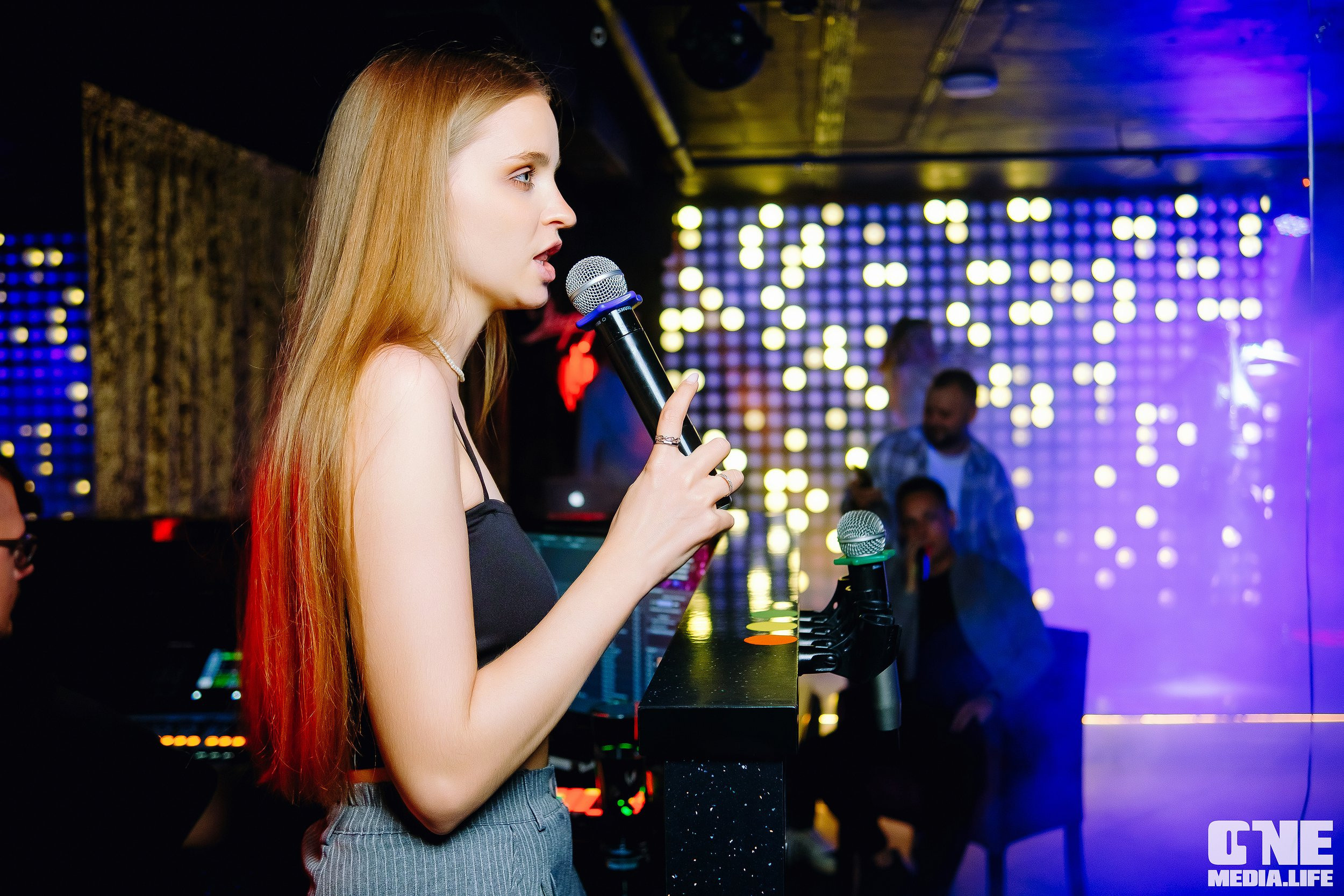 Фоторепортаж из караоке-клуба Эйфория. One Media Life: фоторепортажи, фотоотчеты с мероприятий и заведений