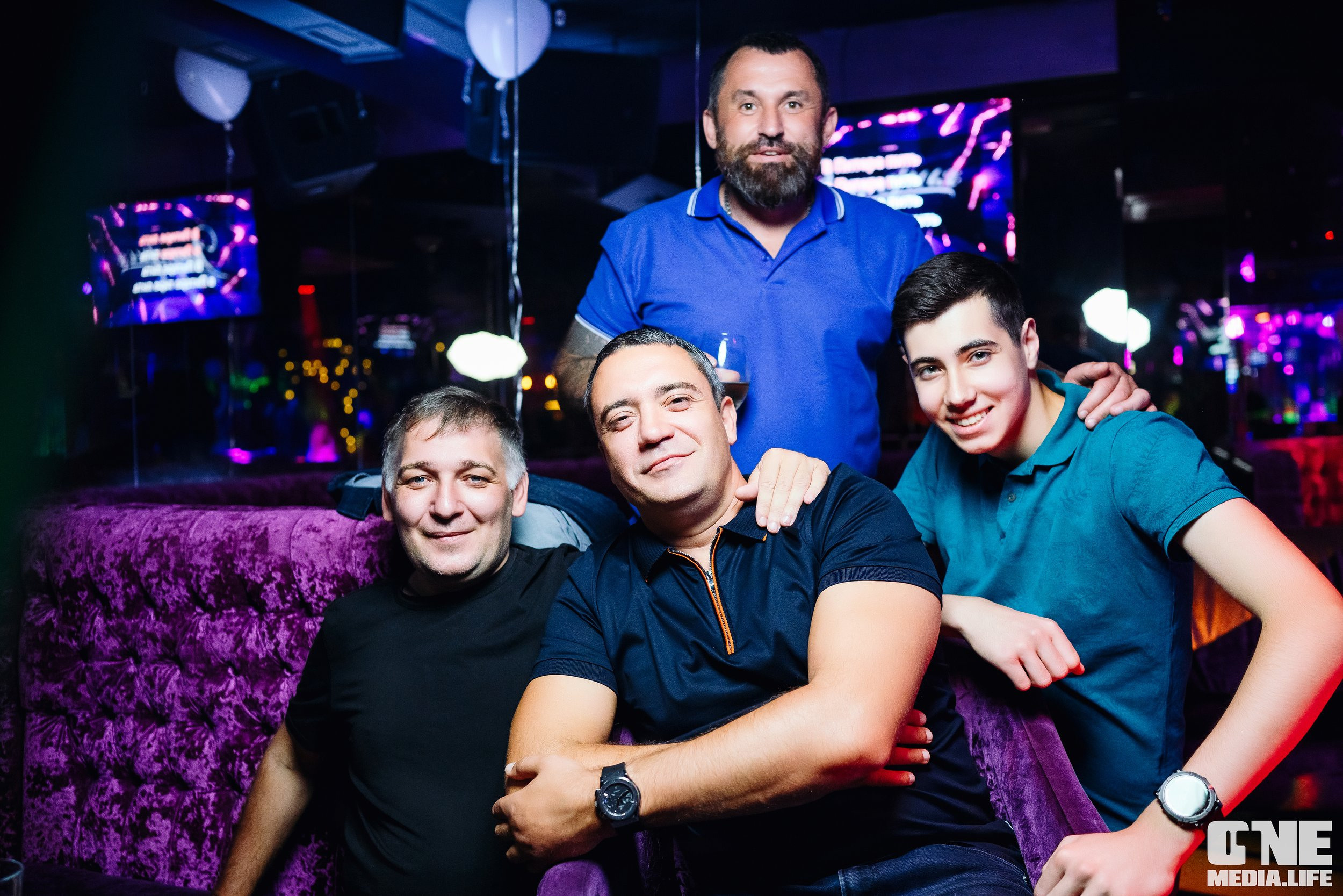 Фоторепортаж из караоке-клуба Эйфория. One Media Life: фоторепортажи, фотоотчеты с мероприятий и заведений