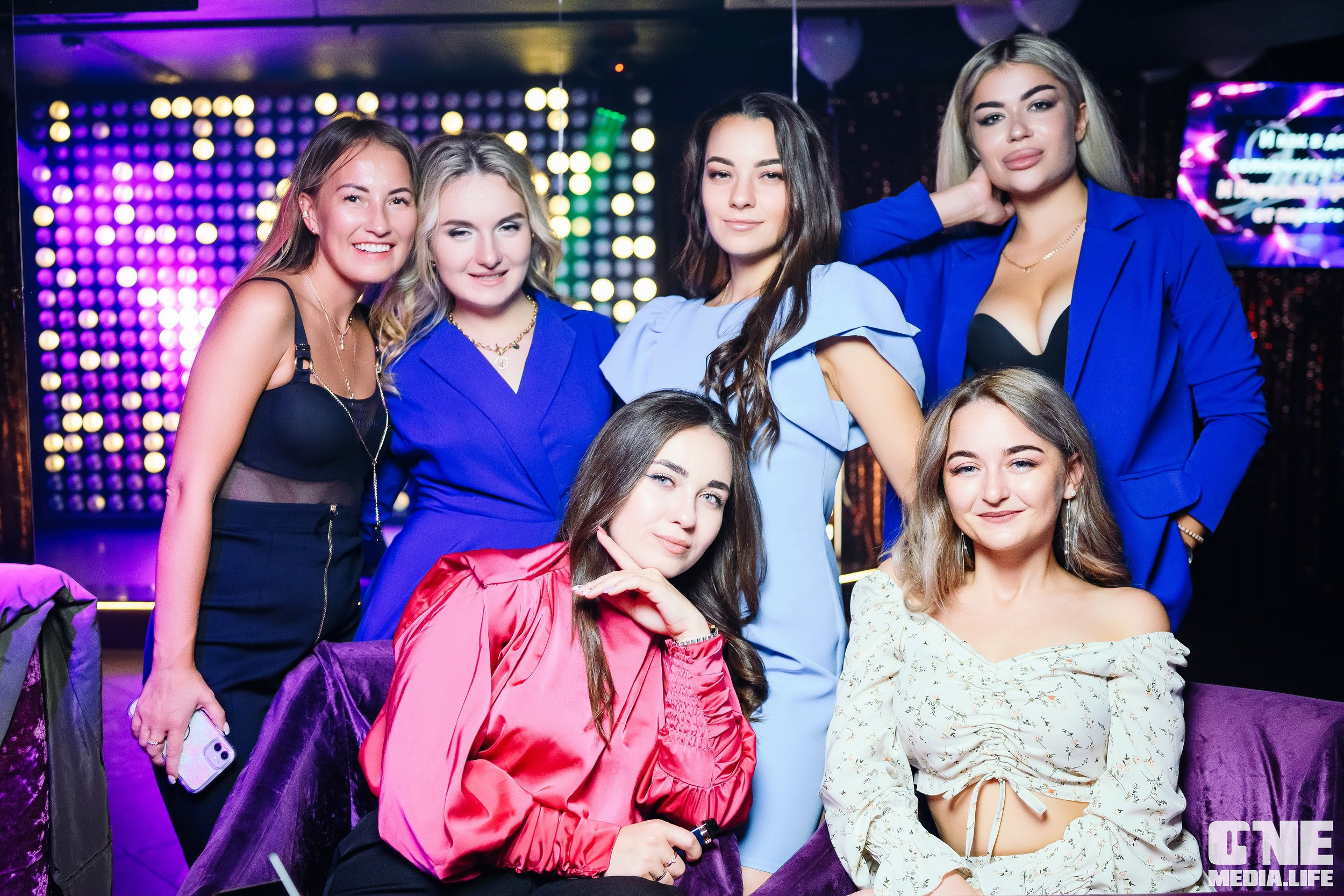 Фоторепортаж из караоке-клуба Эйфория. One Media Life: фоторепортажи, фотоотчеты с мероприятий и заведений